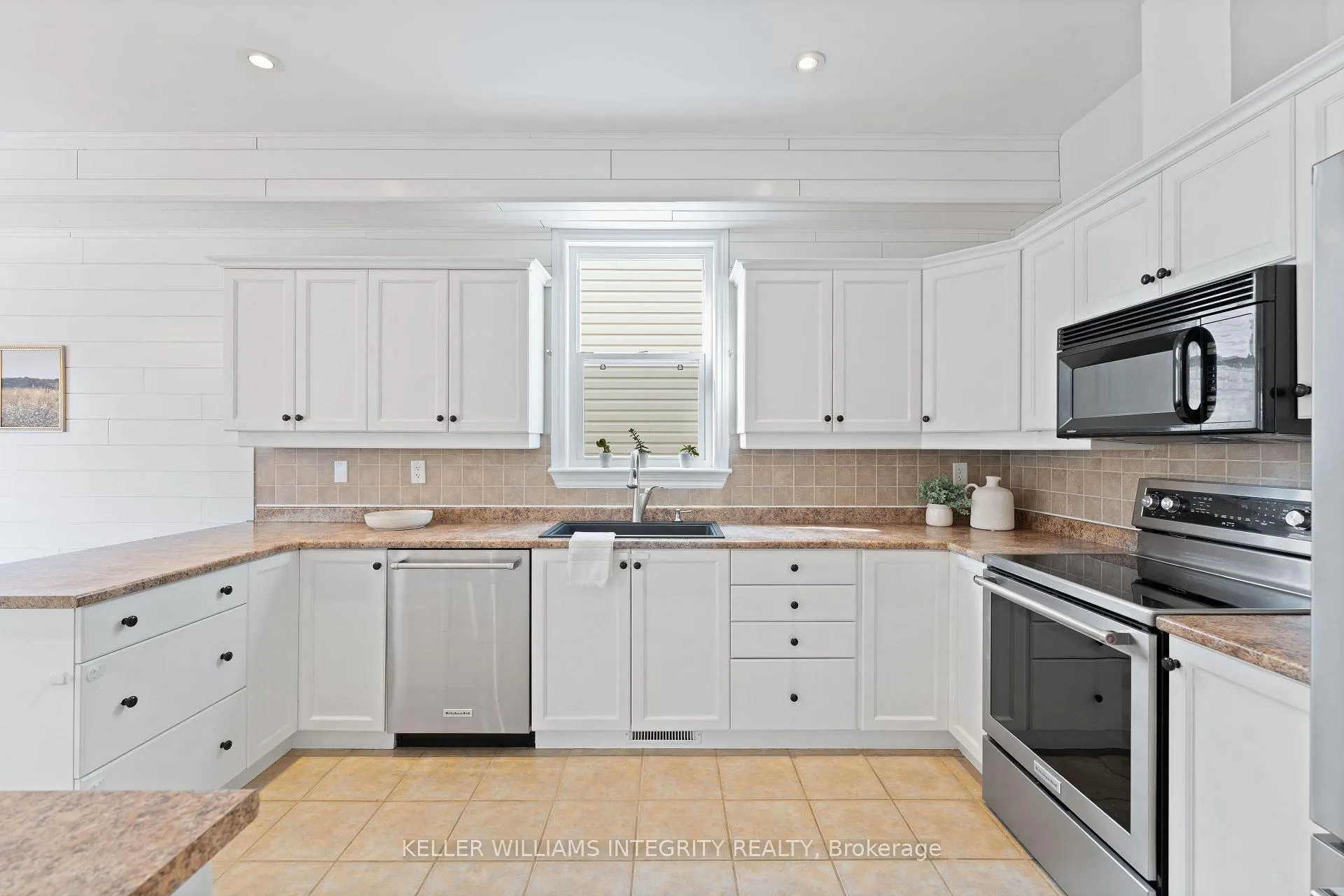 Photo 7 of 88 Abaca Way, Ottawa, Stittsville (North) — HOMEH
