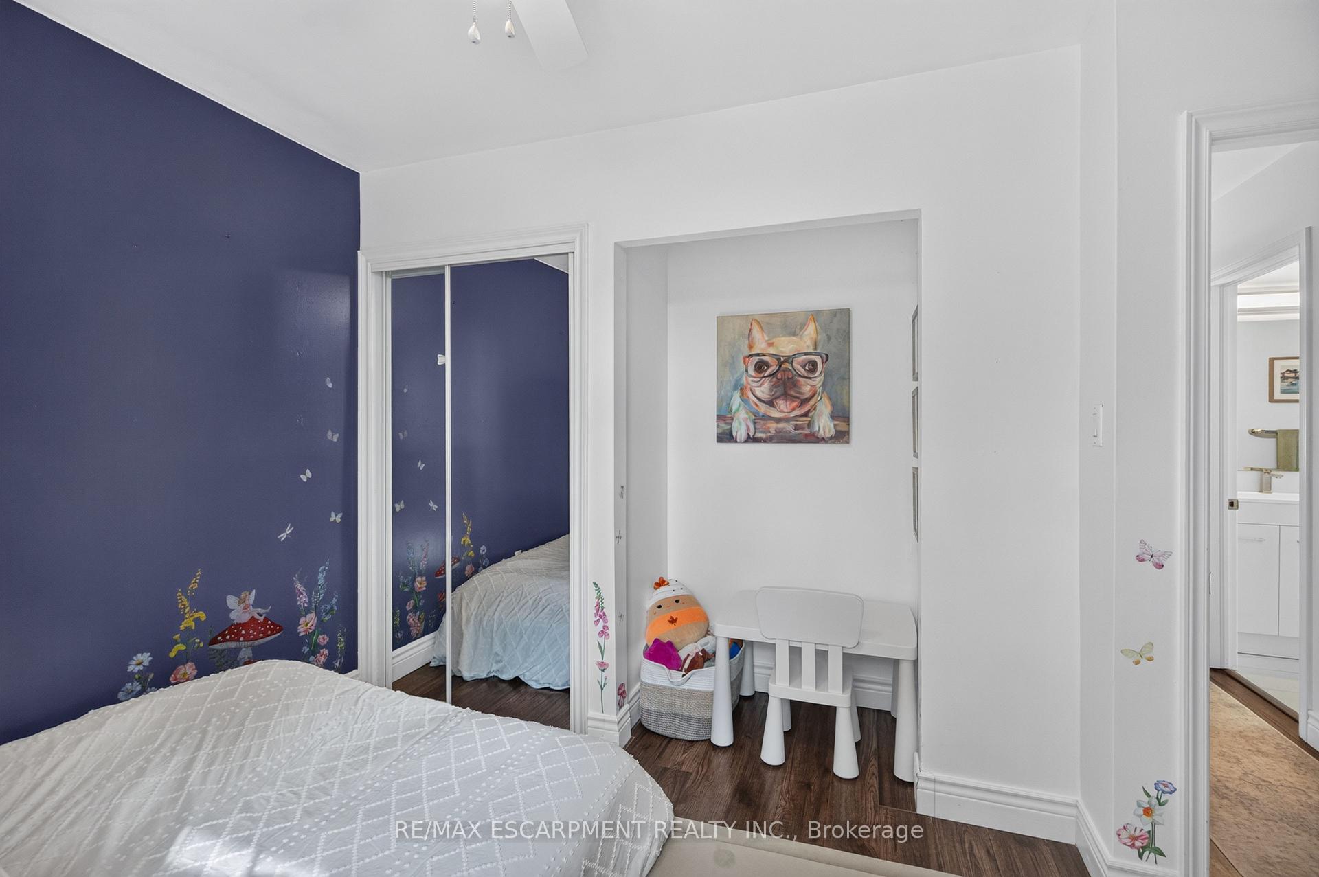 Photo 13 of 24 Castlefield Drive, Hamilton, Hampton Heights — HOMEH