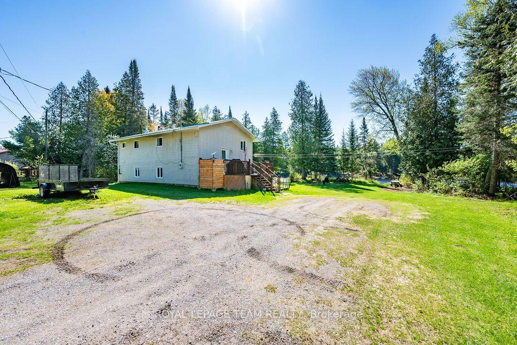 Photo 2 of 41 Harrison Trail, Greater Madawaska, Greater Madawaska — HOMEH