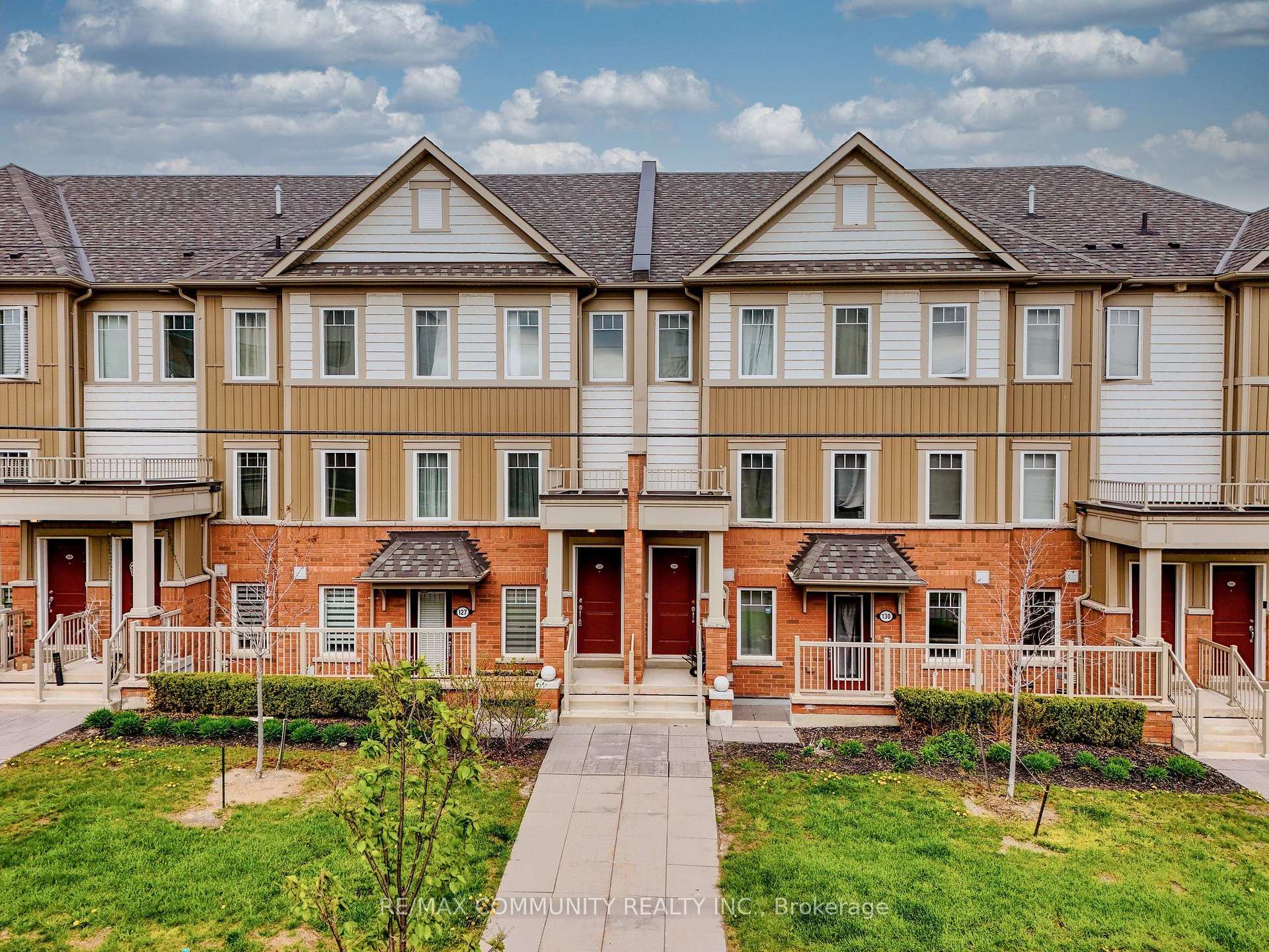 Photo of Unit 128, 2500 Hill Rise Court