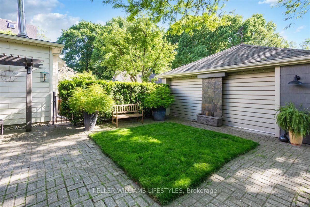 Photo 43 of 941 Waterloo Street, London, East B — HOMEH
