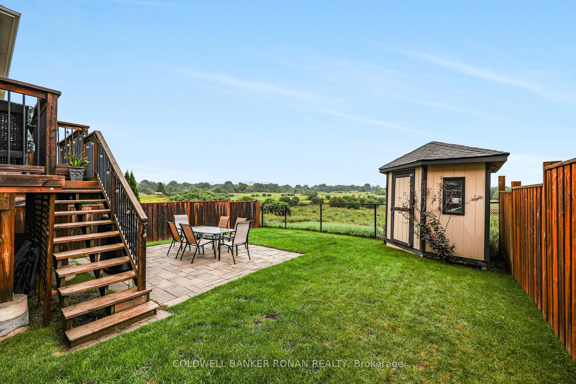 Photo 44 of 190 Strachan Trail, New Tecumseth, Beeton — HOMEH