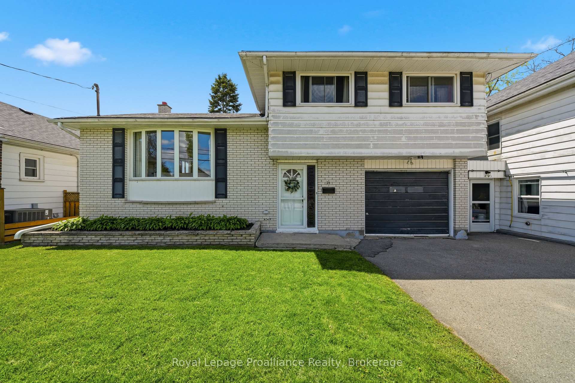 Photo 5 of 26 Johnson Street, Belleville, Belleville Ward — HOMEH