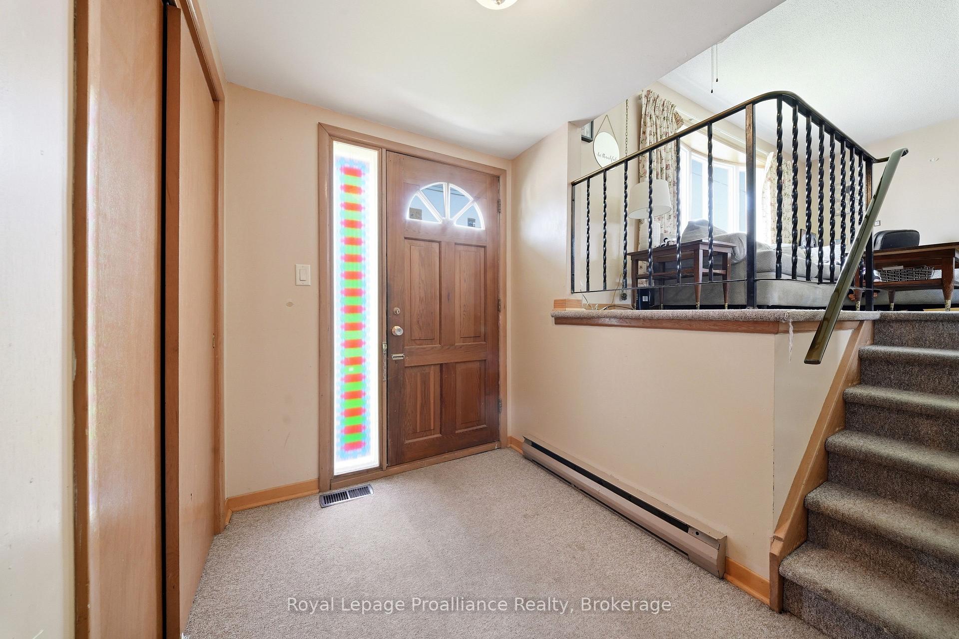 Photo 9 of 26 Johnson Street, Belleville, Belleville Ward — HOMEH