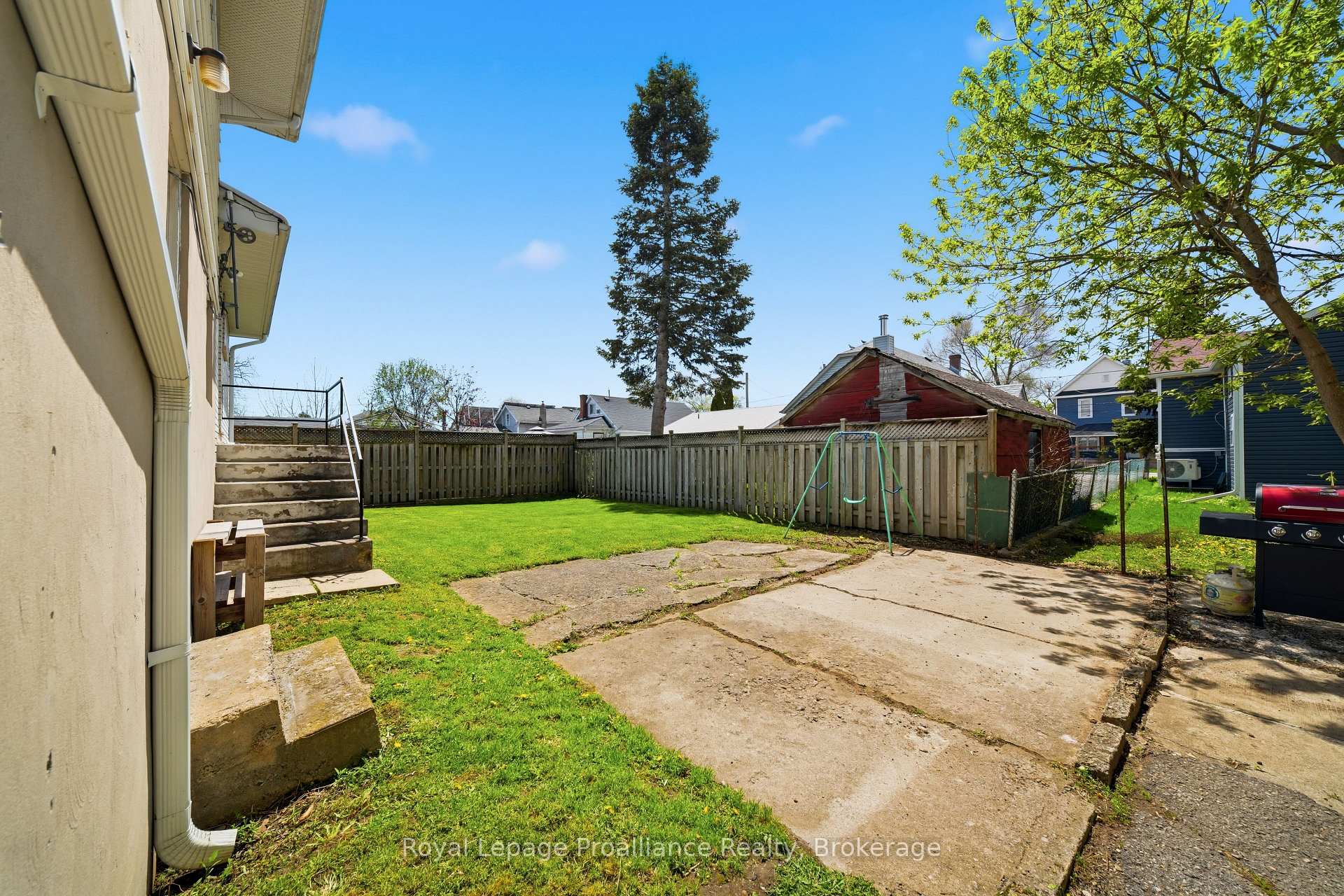 Photo 50 of 26 Johnson Street, Belleville, Belleville Ward — HOMEH