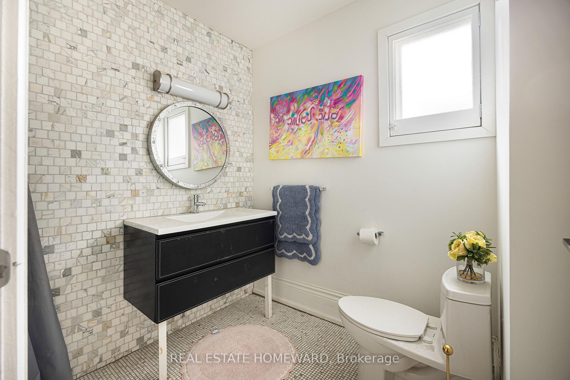 Photo 7 of 3025 Queen Street E, Scarborough, Birchcliffe-Cliffside — HOMEH