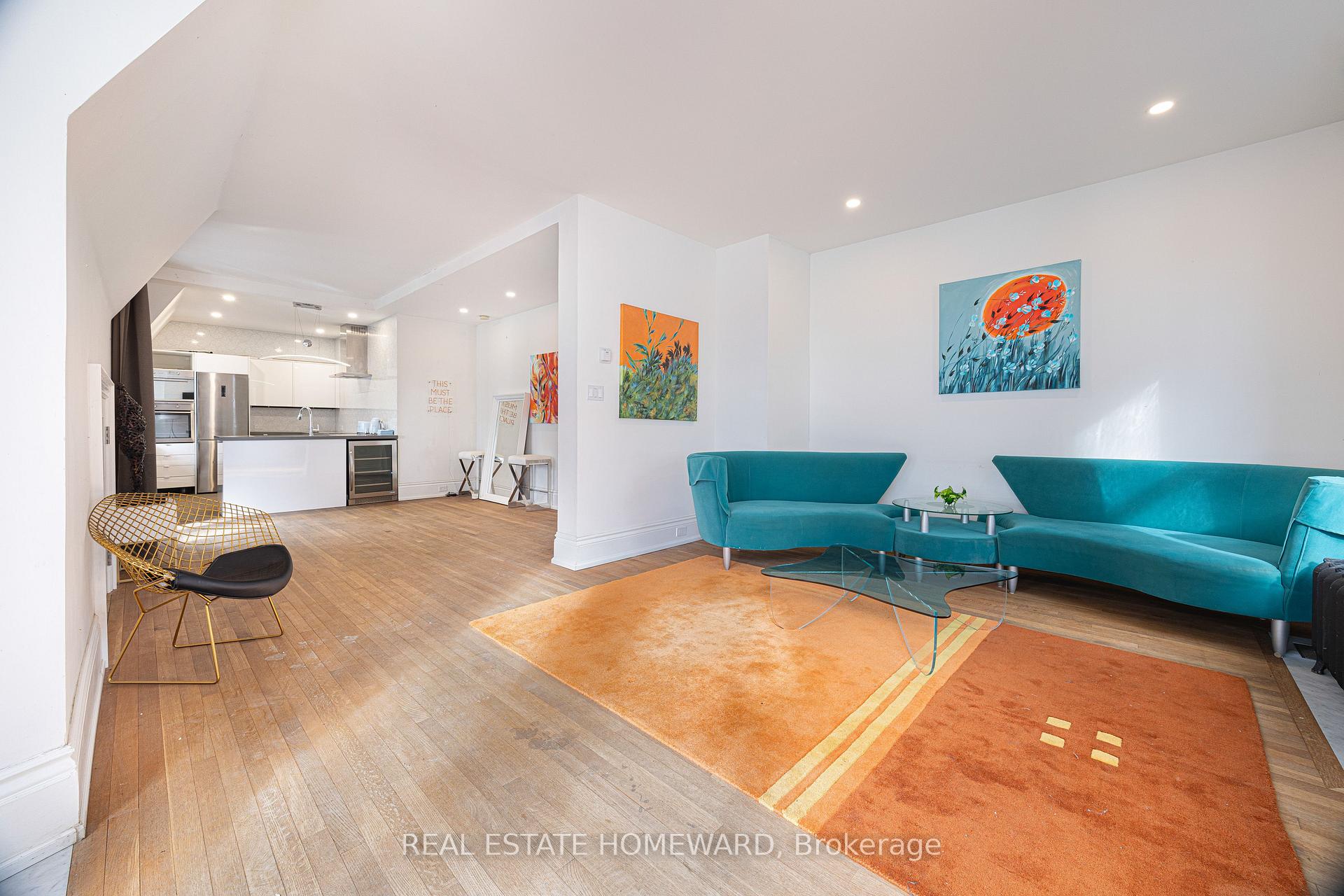 Photo 25 of 3025 Queen Street E, Scarborough, Birchcliffe-Cliffside — HOMEH