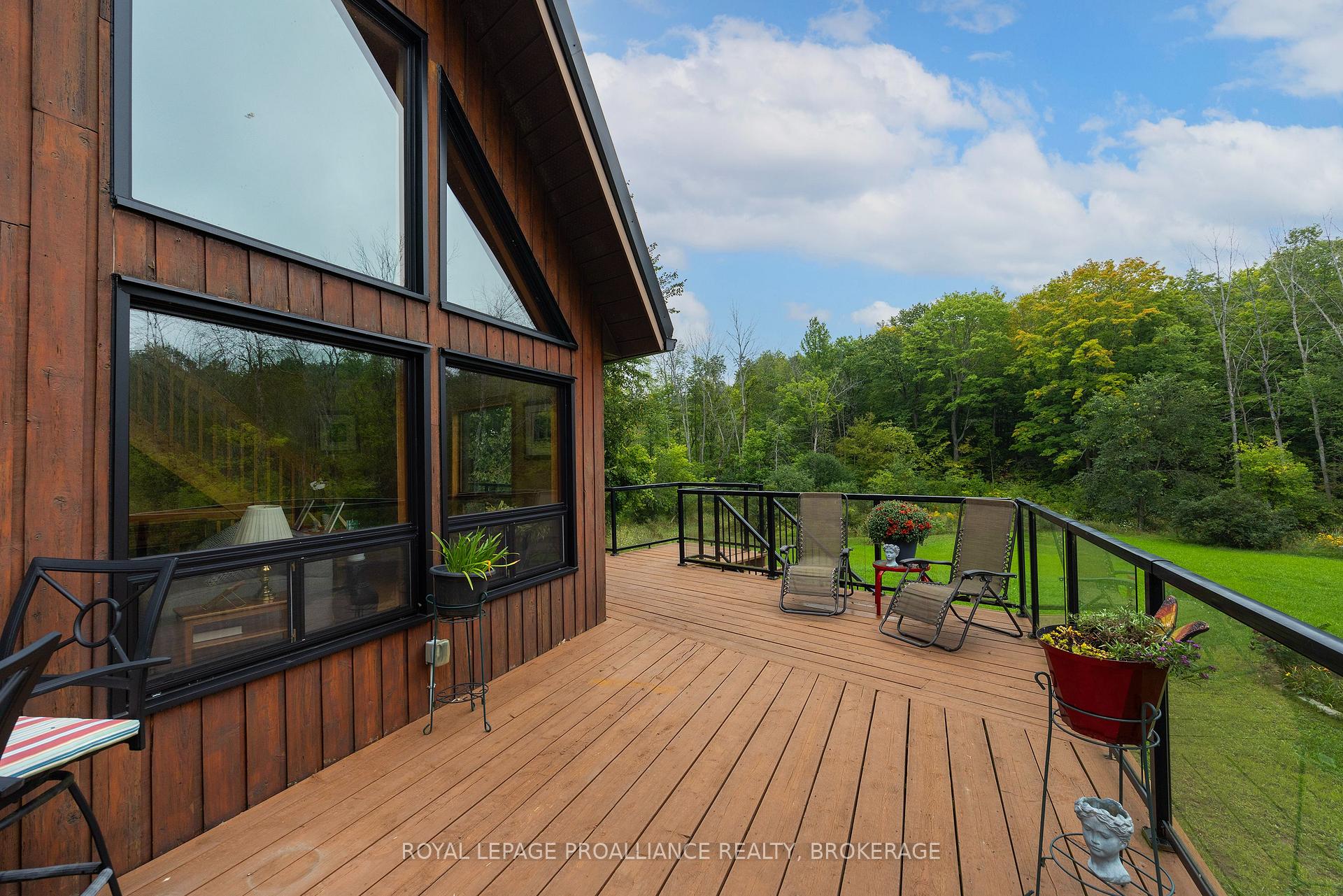 Photo 11 of 5097 Highway 15, Kingston, City North of 401 — HOMEH