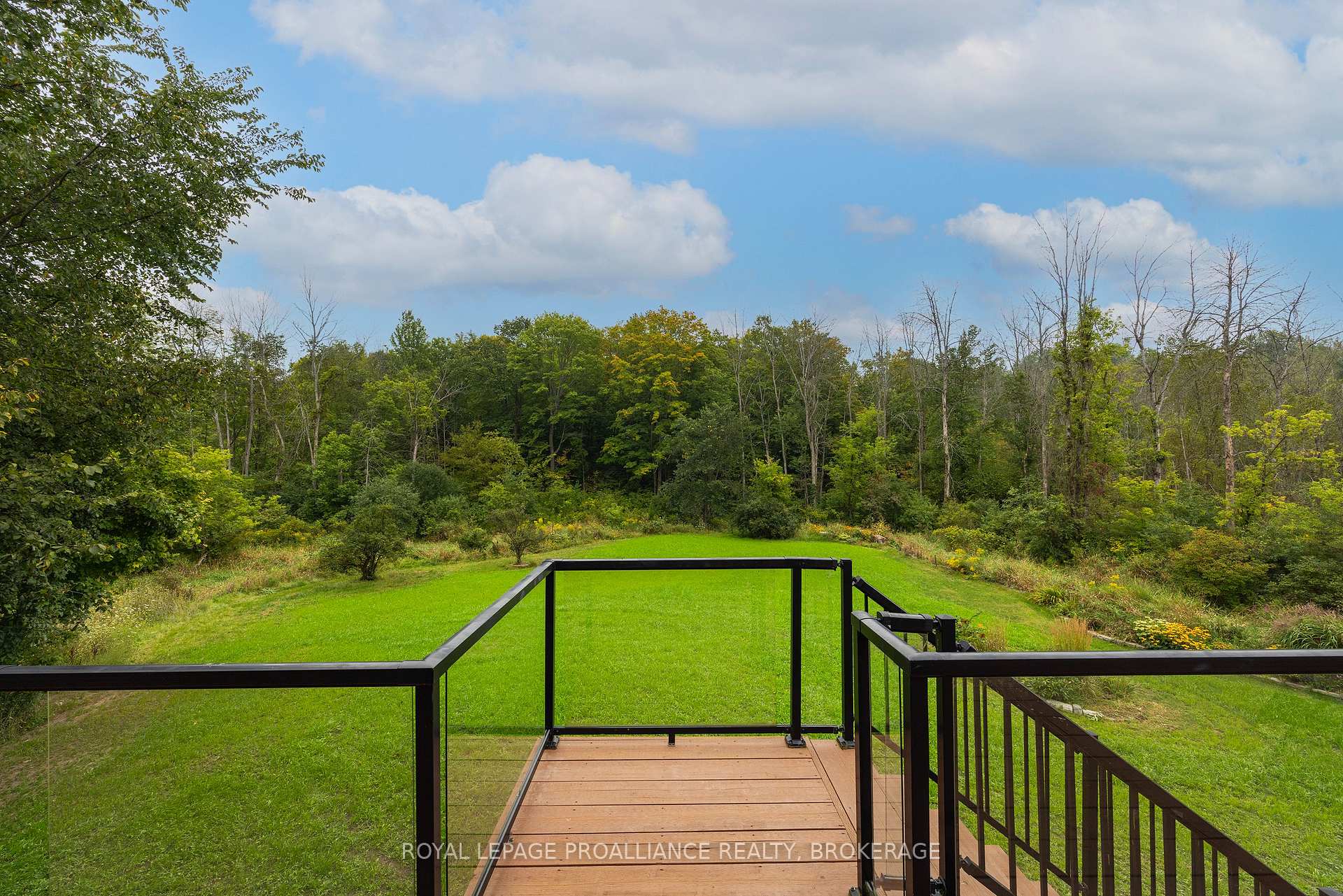 Photo 12 of 5097 Highway 15, Kingston, City North of 401 — HOMEH