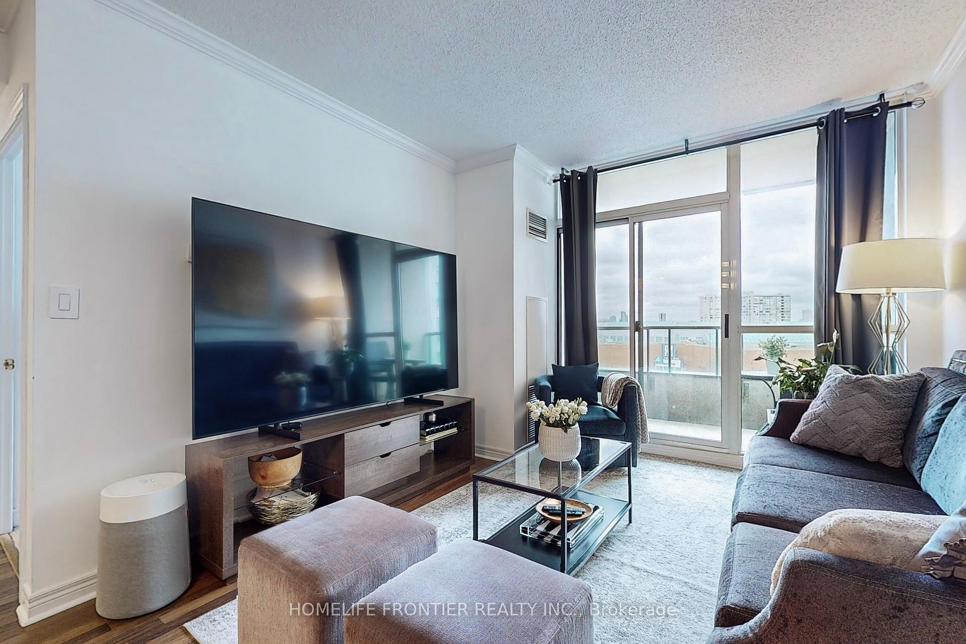 Photo 11 of Unit 610, 100 Promenade Circle, Vaughan, Brownridge — HOMEH