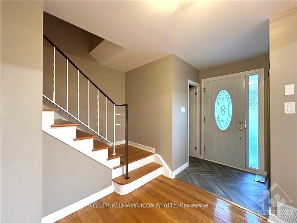 Photo 2 of 19 Canfield Road, Ottawa, Sheahan Estates/Trend Village — HOMEH