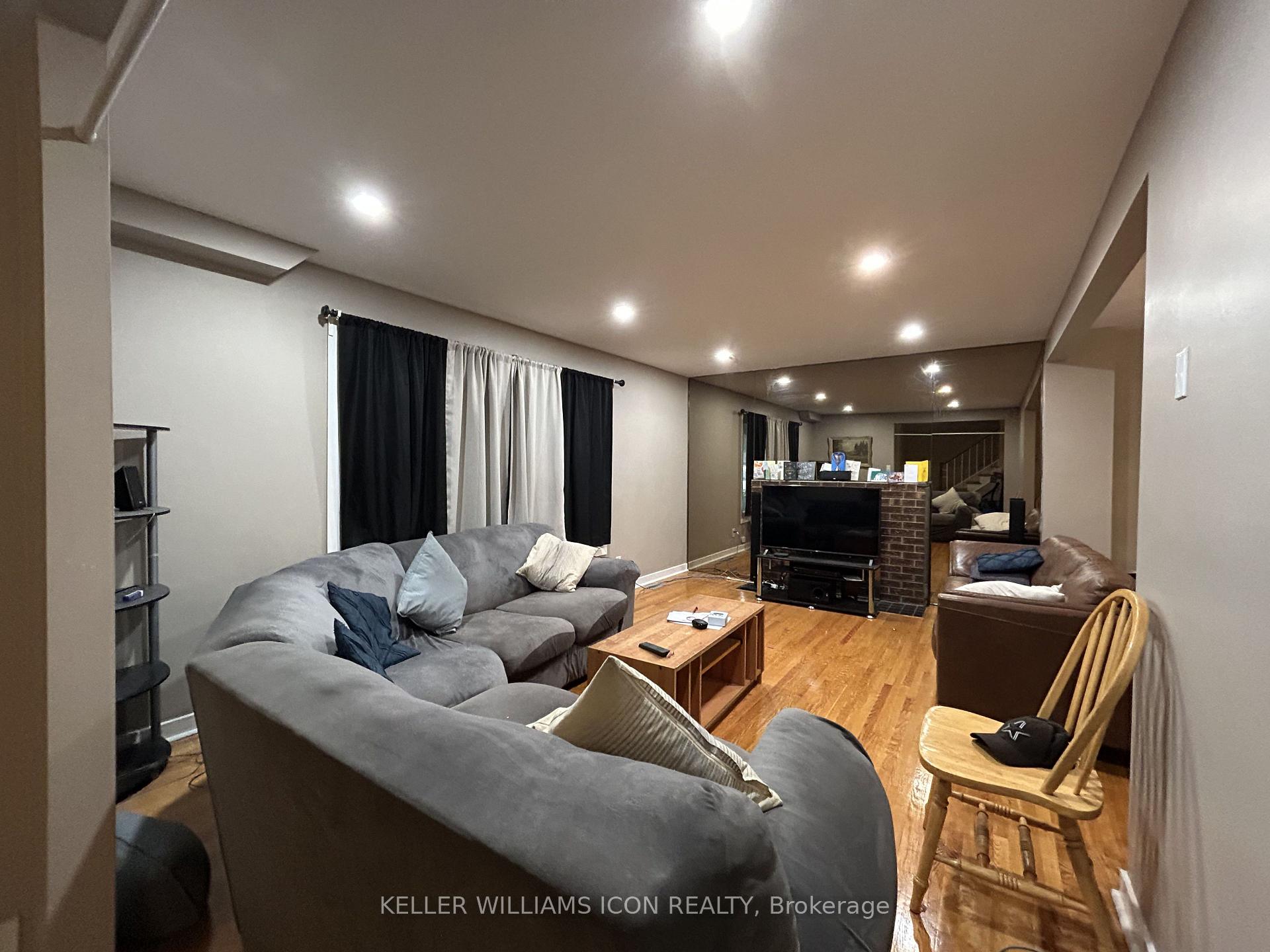 Photo 4 of 19 Canfield Road, Ottawa, Sheahan Estates/Trend Village — HOMEH