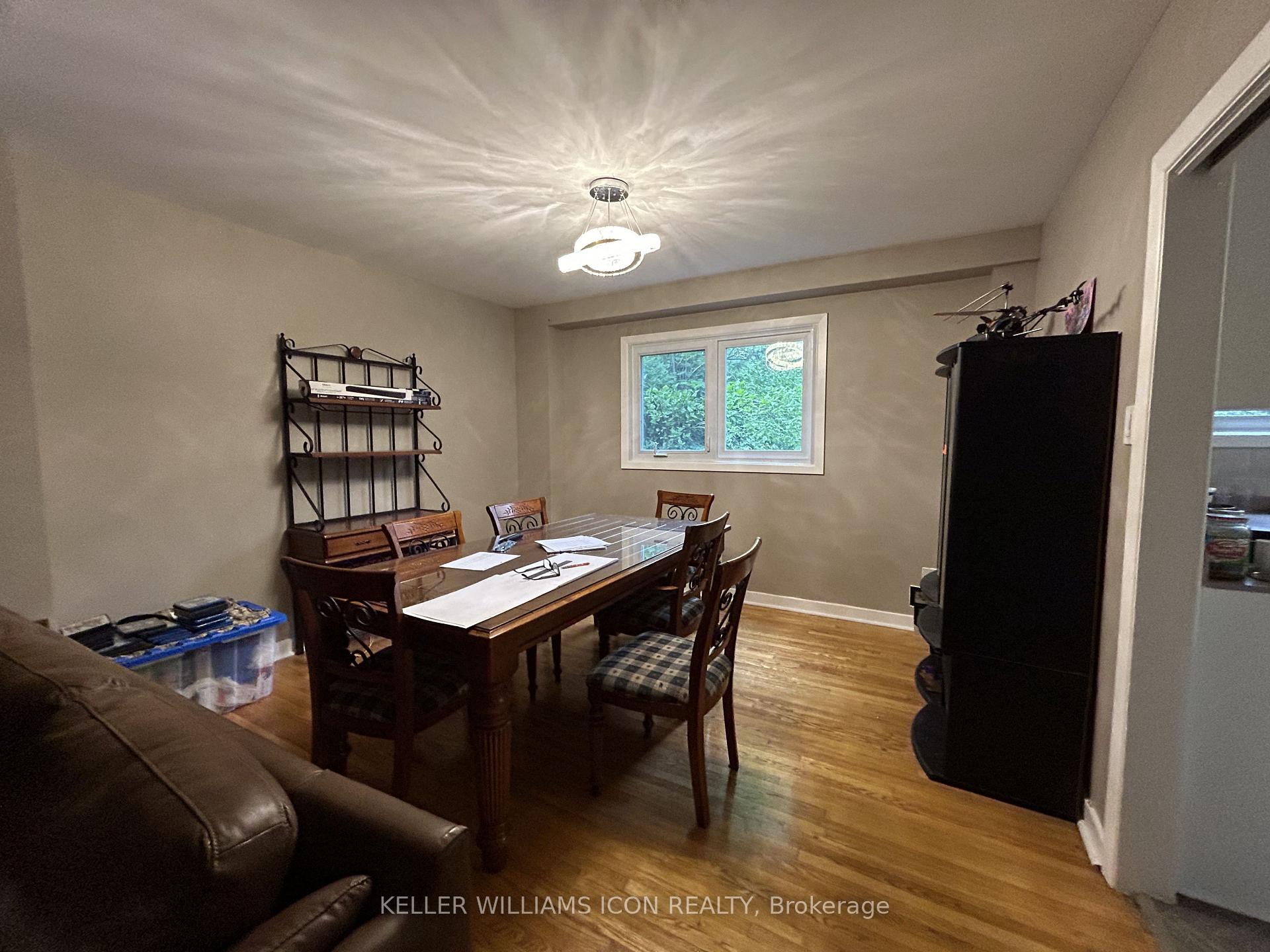 Photo 7 of 19 Canfield Road, Ottawa, Sheahan Estates/Trend Village — HOMEH