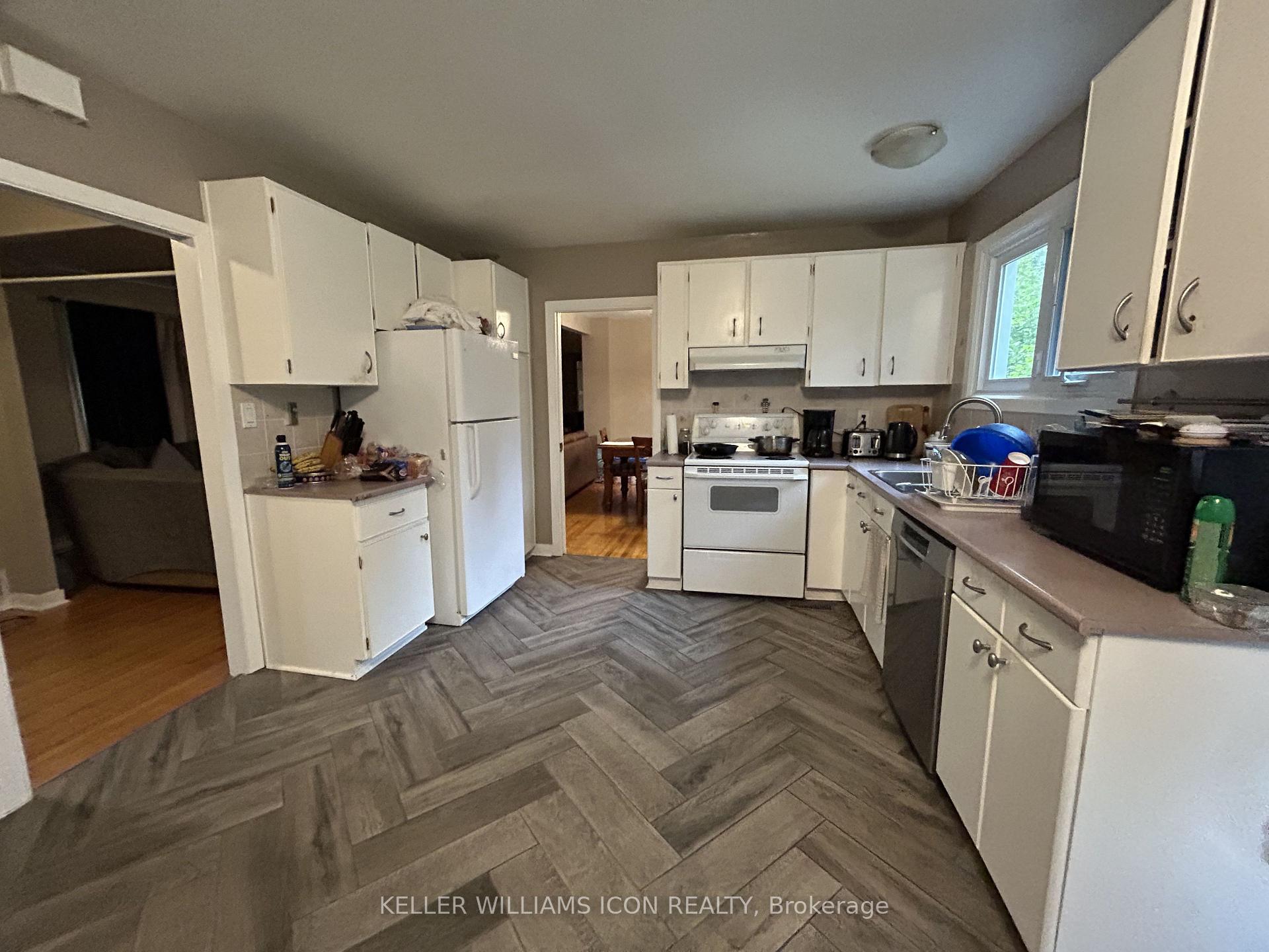 Photo 9 of 19 Canfield Road, Ottawa, Sheahan Estates/Trend Village — HOMEH