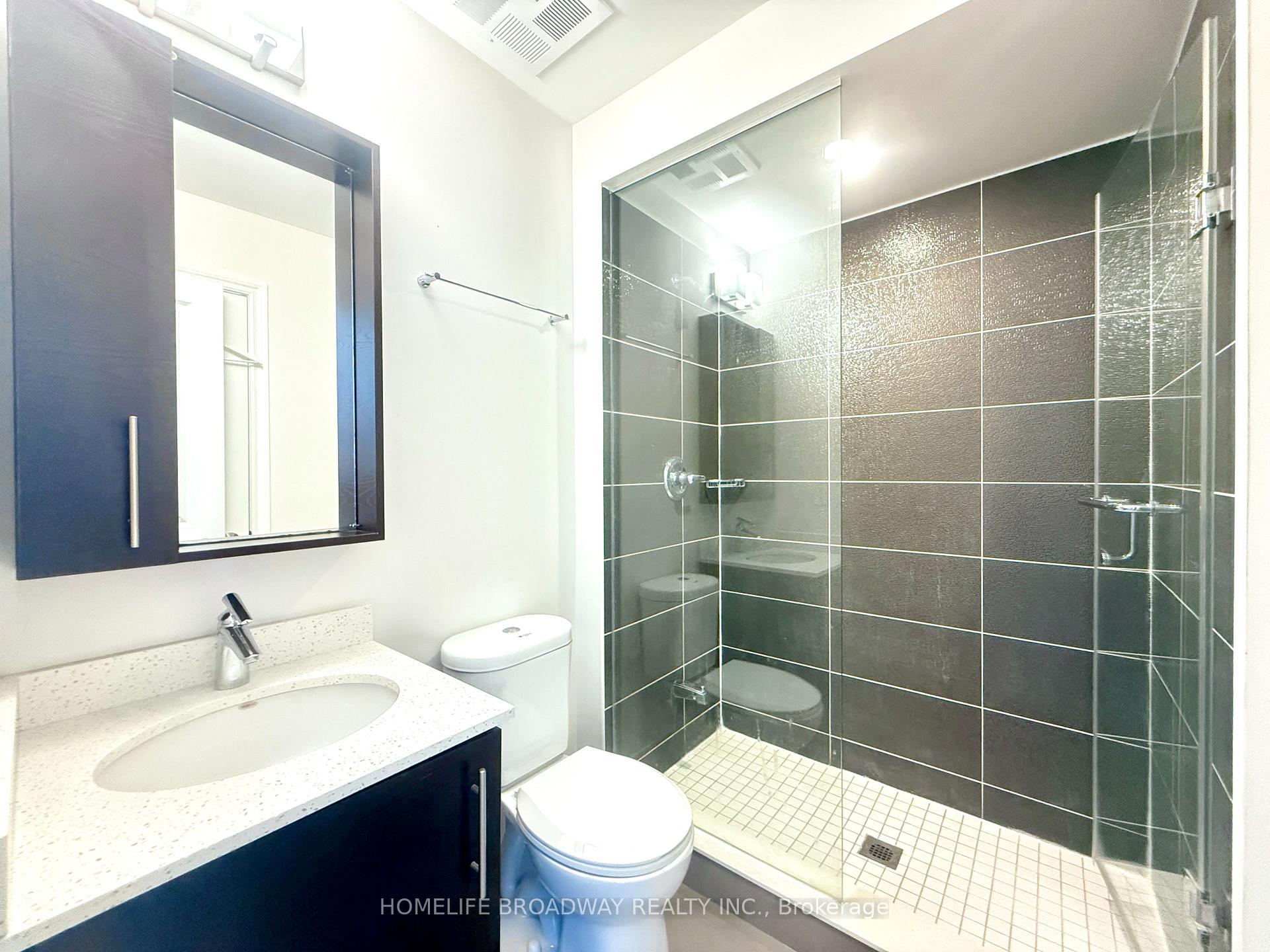 Photo 17 of 303 South Park Road, Markham, Commerce Valley — HOMEH