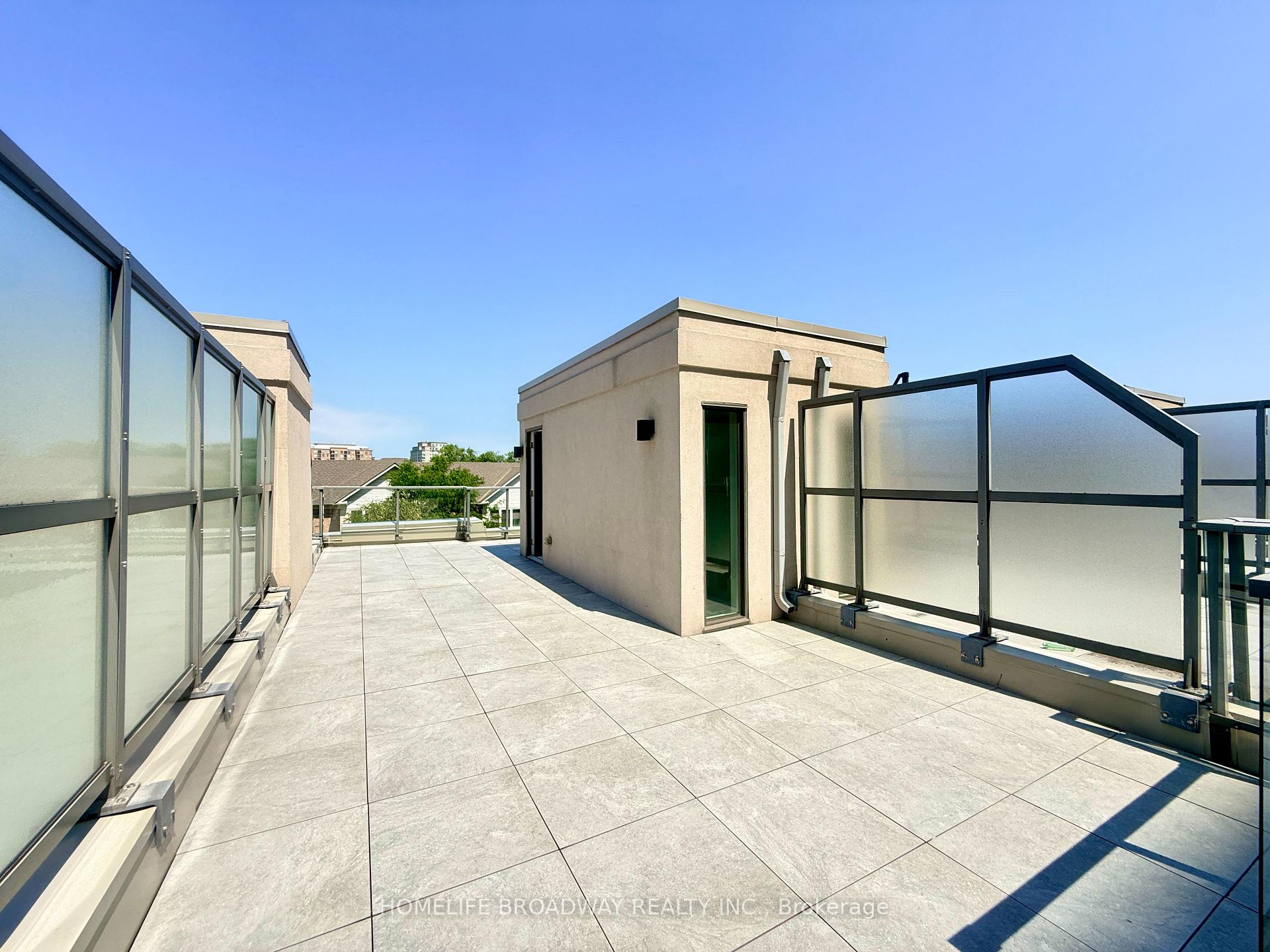 Photo 20 of 303 South Park Road, Markham, Commerce Valley — HOMEH