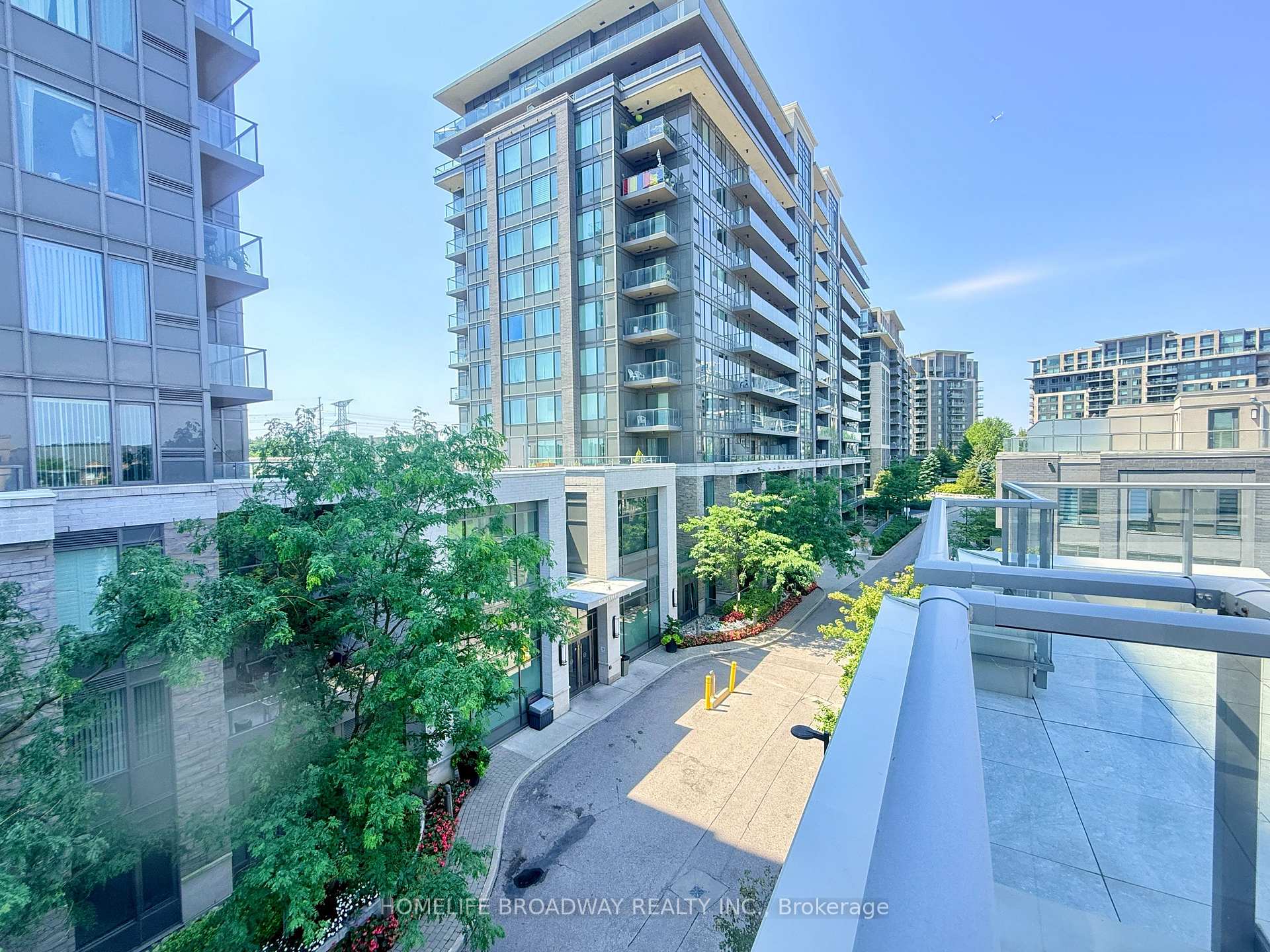 Photo 21 of 303 South Park Road, Markham, Commerce Valley — HOMEH