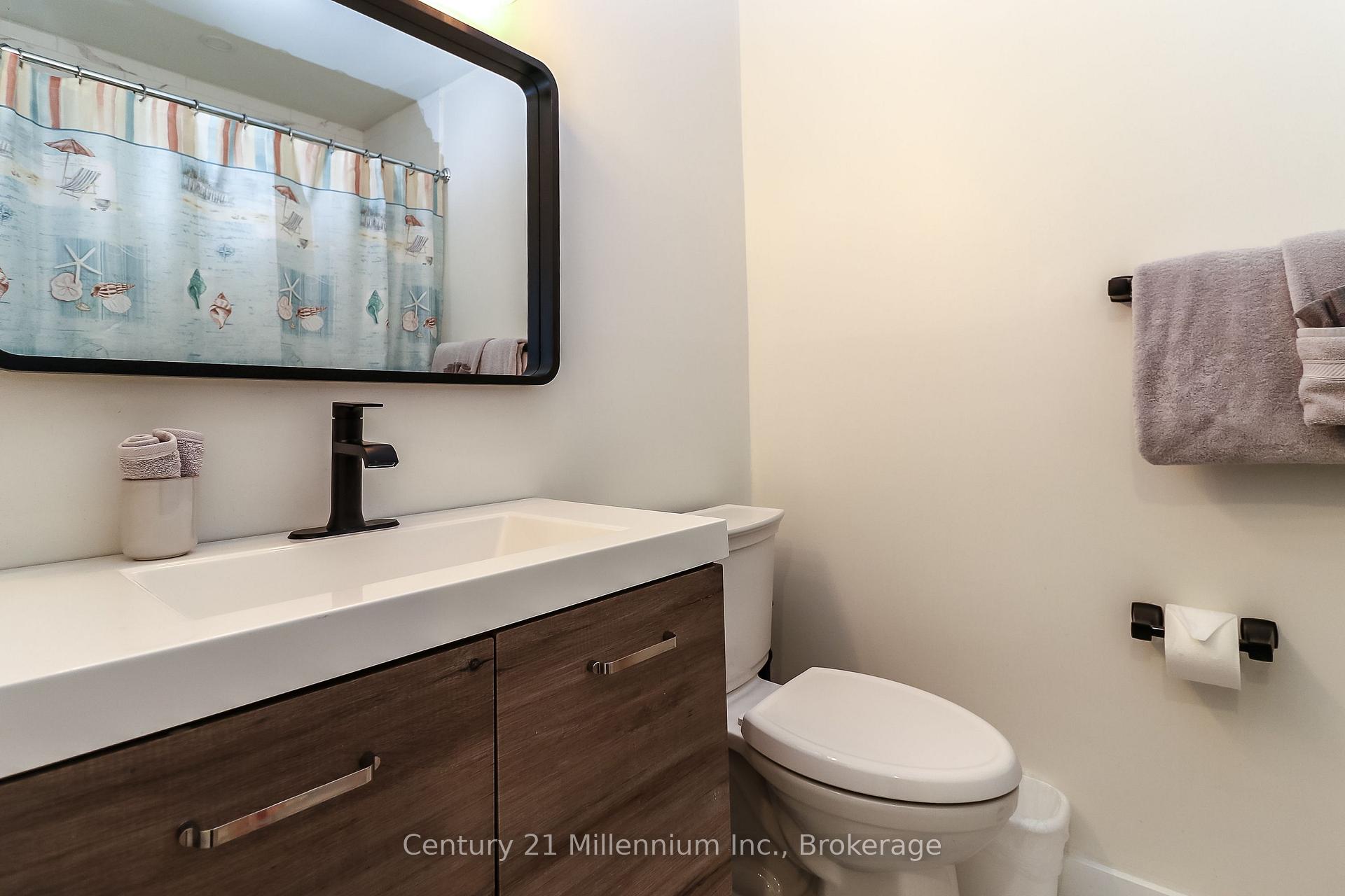 Photo 27 of 194 Escarpment Crescent, Collingwood — HOMEH