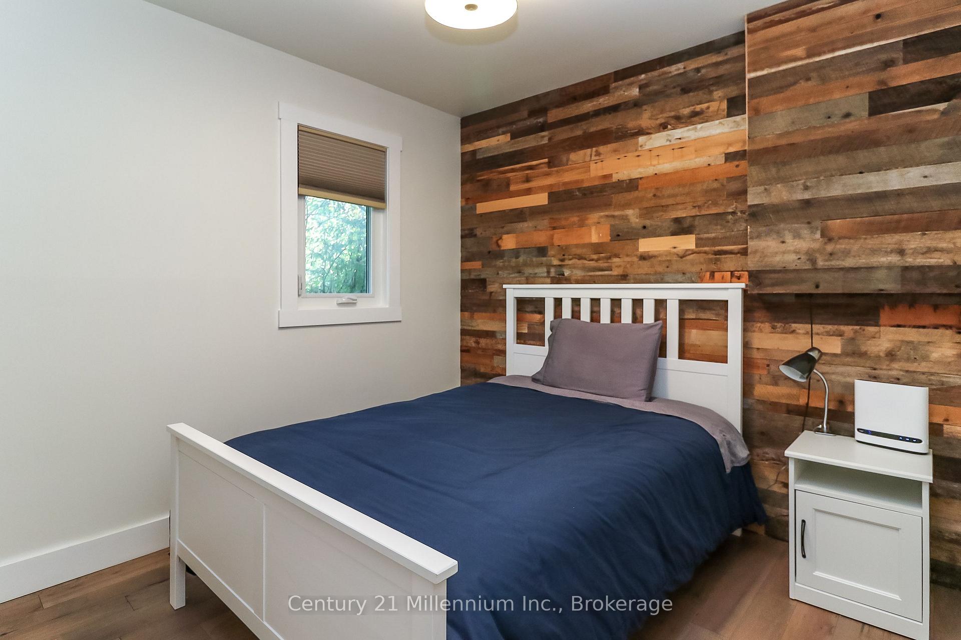 Photo 29 of 194 Escarpment Crescent, Collingwood — HOMEH