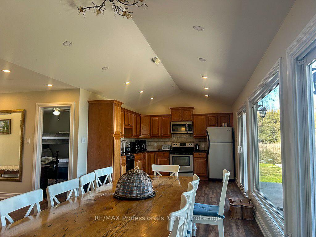 Photo 7 of 652 Robel Drive, Selwyn — HOMEH