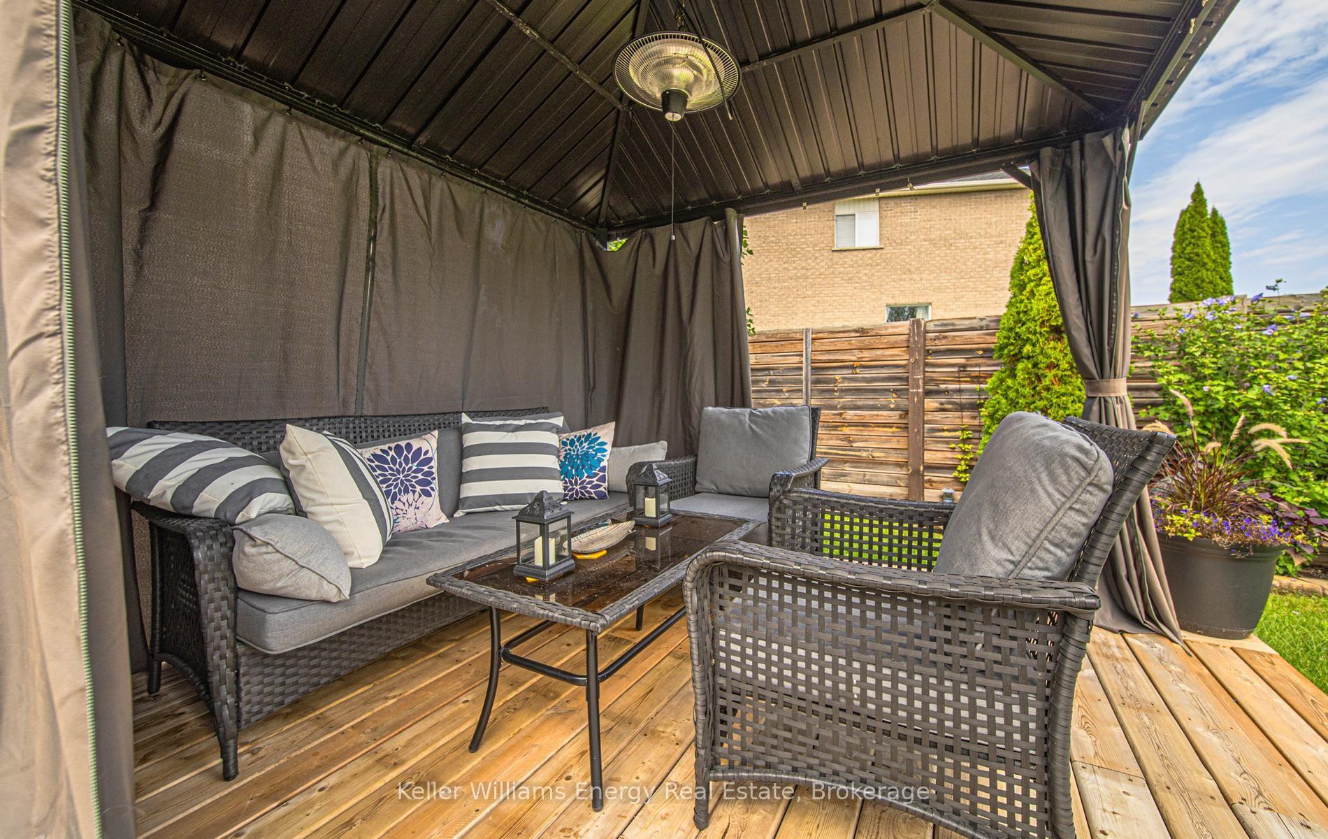 Photo 5 of 81 Eldad Drive, Clarington, Bowmanville — HOMEH