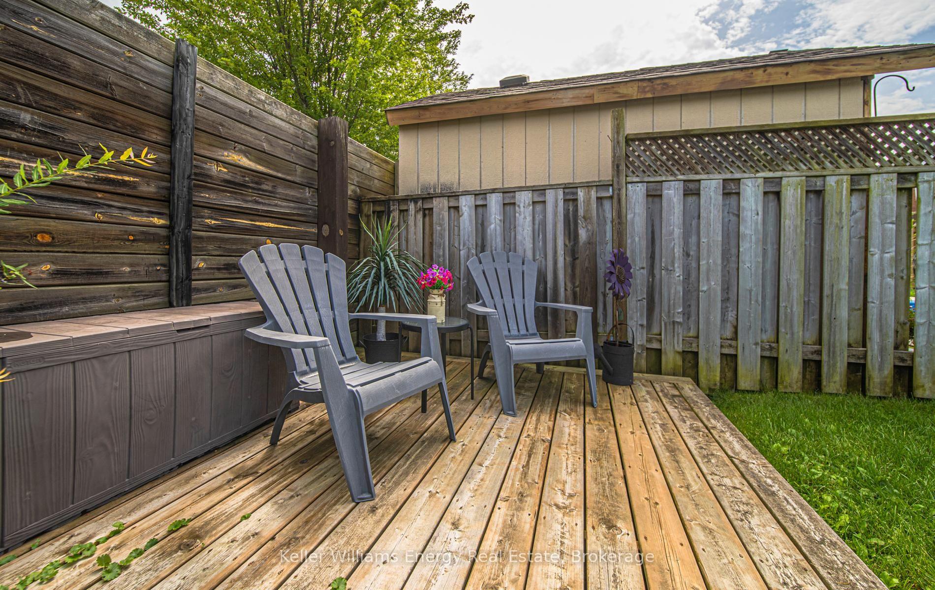 Photo 11 of 81 Eldad Drive, Clarington, Bowmanville — HOMEH