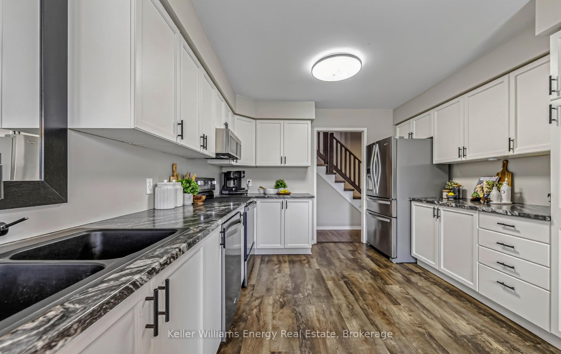 Photo 26 of 81 Eldad Drive, Clarington, Bowmanville — HOMEH