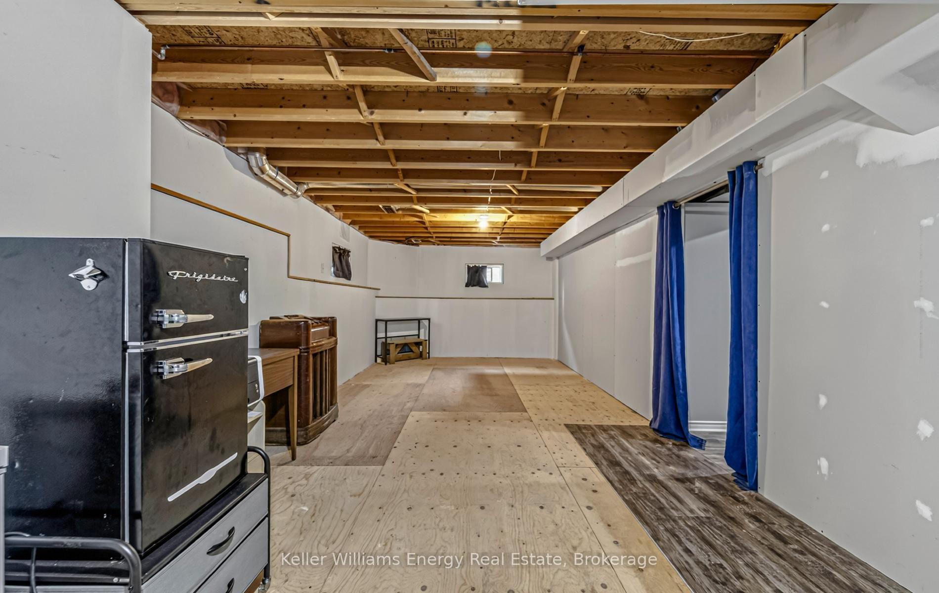 Photo 48 of 81 Eldad Drive, Clarington, Bowmanville — HOMEH