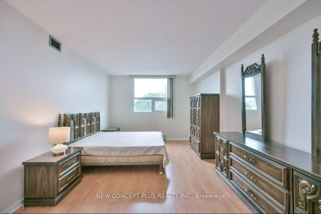 Photo 27 of Unit 301, 2 Westney Road N, Ajax, Central West — HOMEH