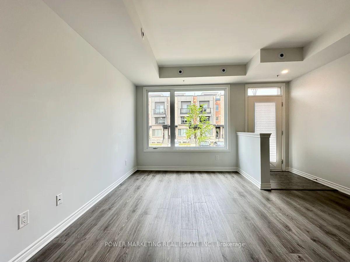 Photo 10 of 641 Makwa Private, Ottawa, CFB Rockcliffe and Area — HOMEH