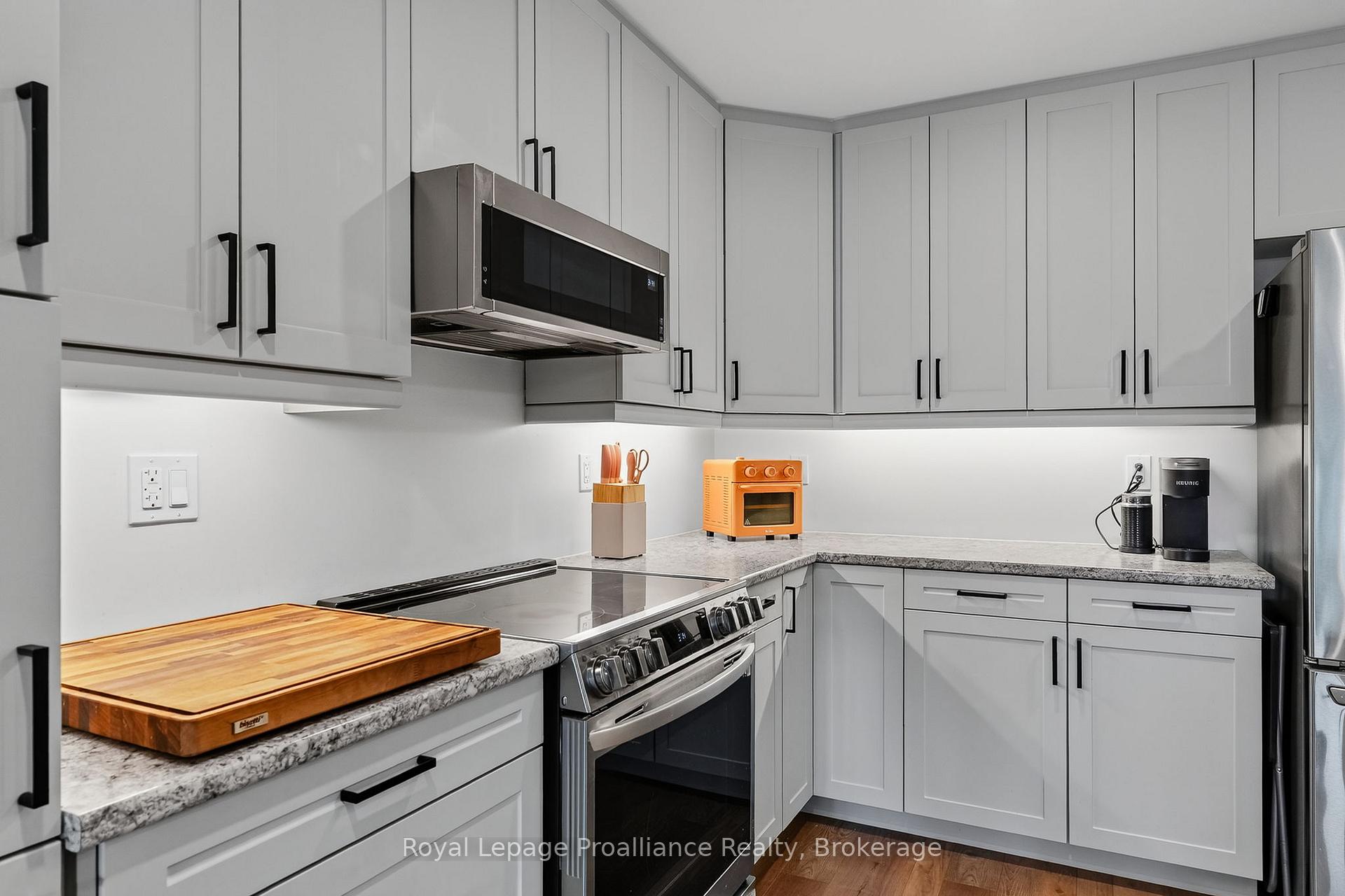 Photo 9 of 492 Hayward Street, Cobourg — HOMEH