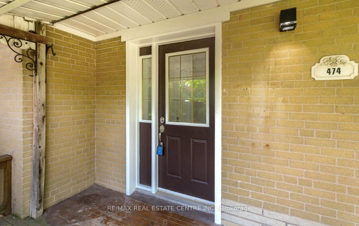 Photo 5 of 474 Seaton Drive, Oakville, West — HOMEH
