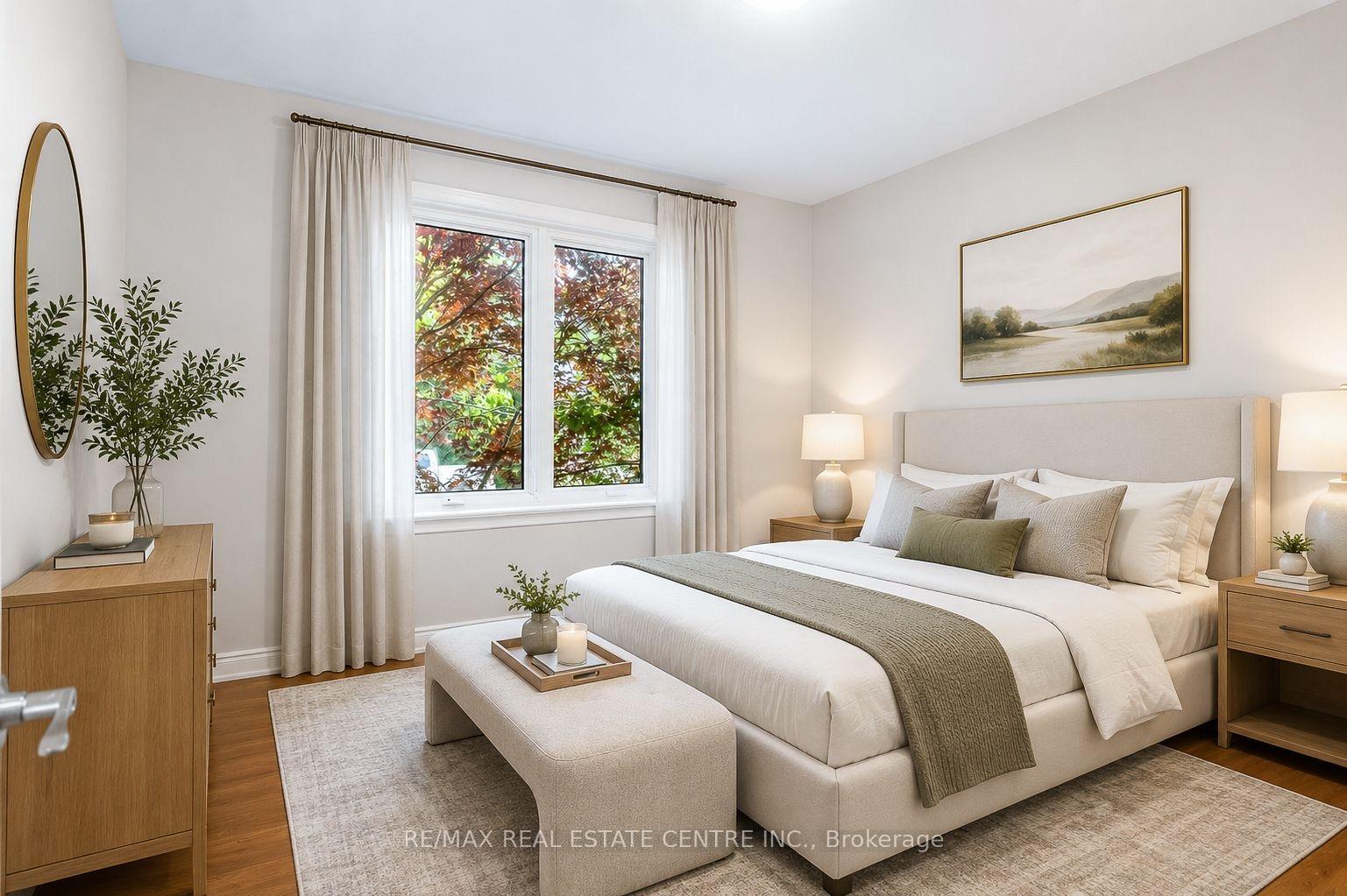 Photo 25 of 474 Seaton Drive, Oakville, West — HOMEH