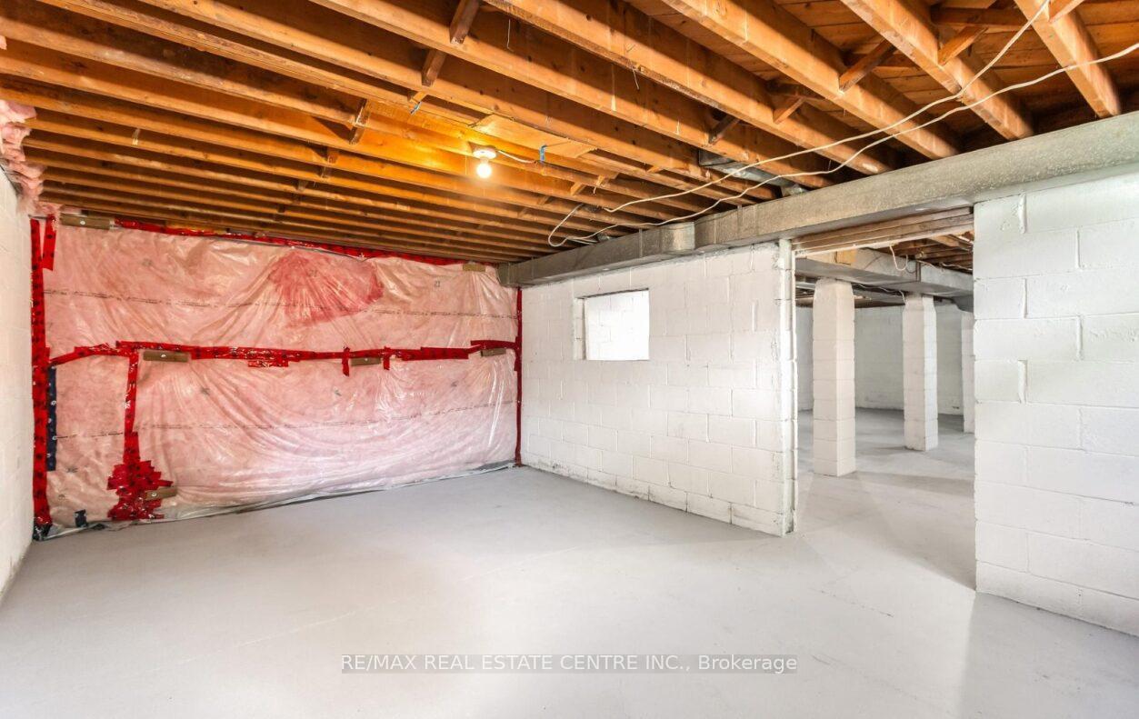Photo 42 of 474 Seaton Drive, Oakville, West — HOMEH