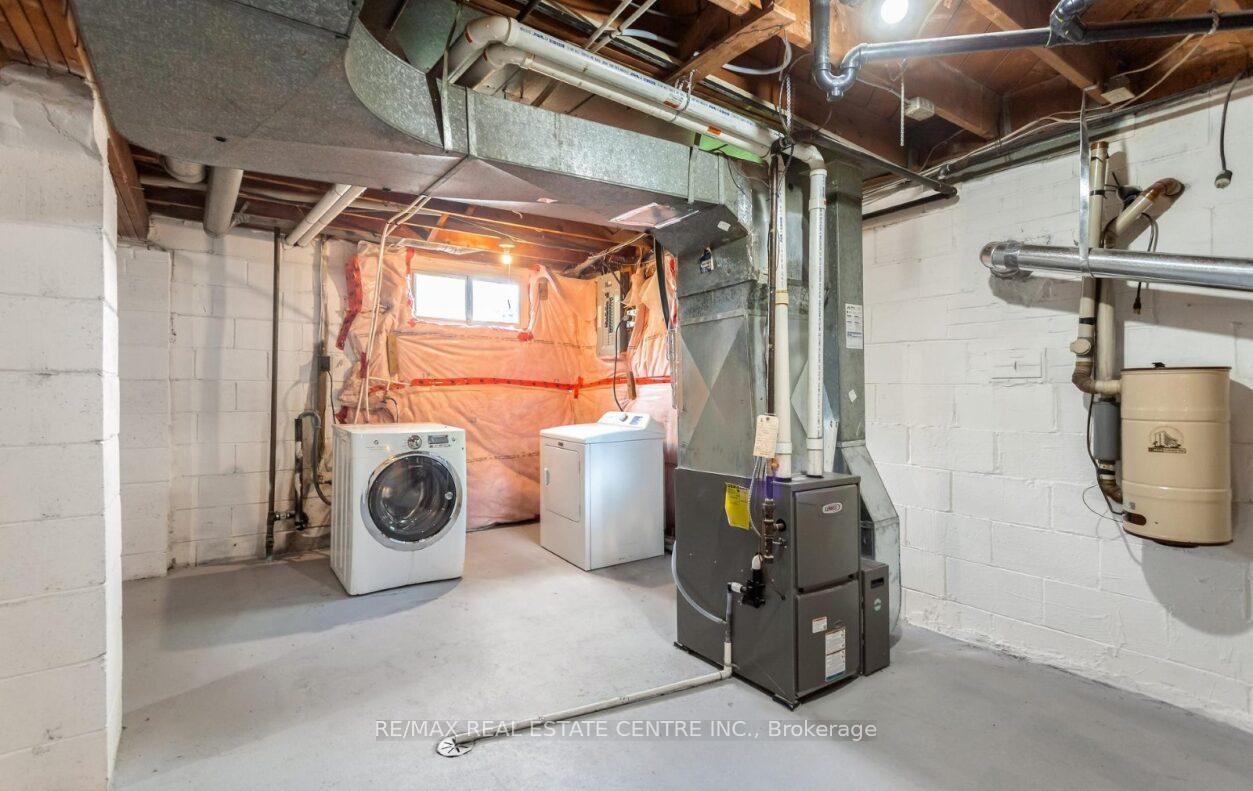 Photo 44 of 474 Seaton Drive, Oakville, West — HOMEH