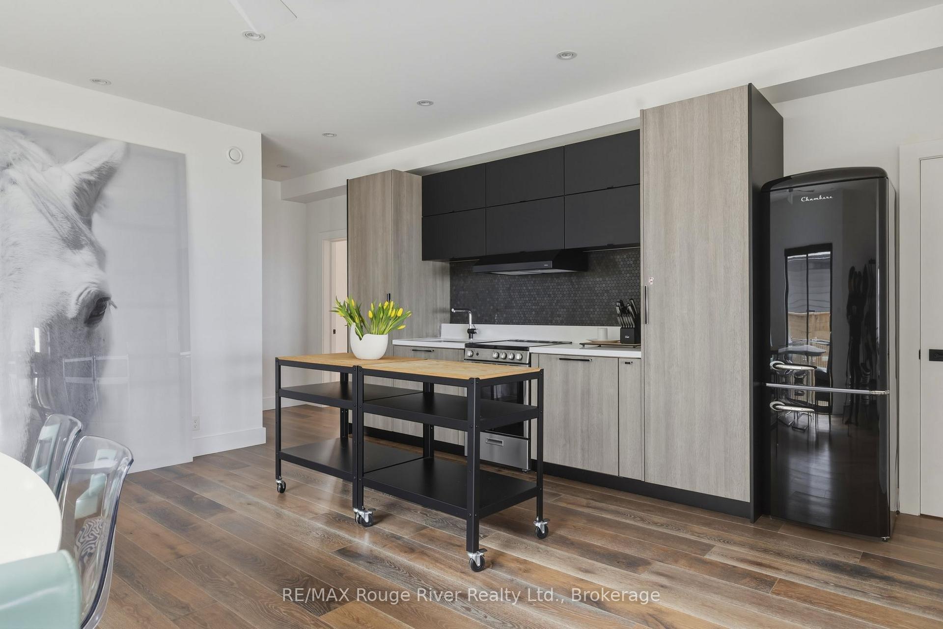 Photo 11 of 482 Monk Street, Cobourg — HOMEH