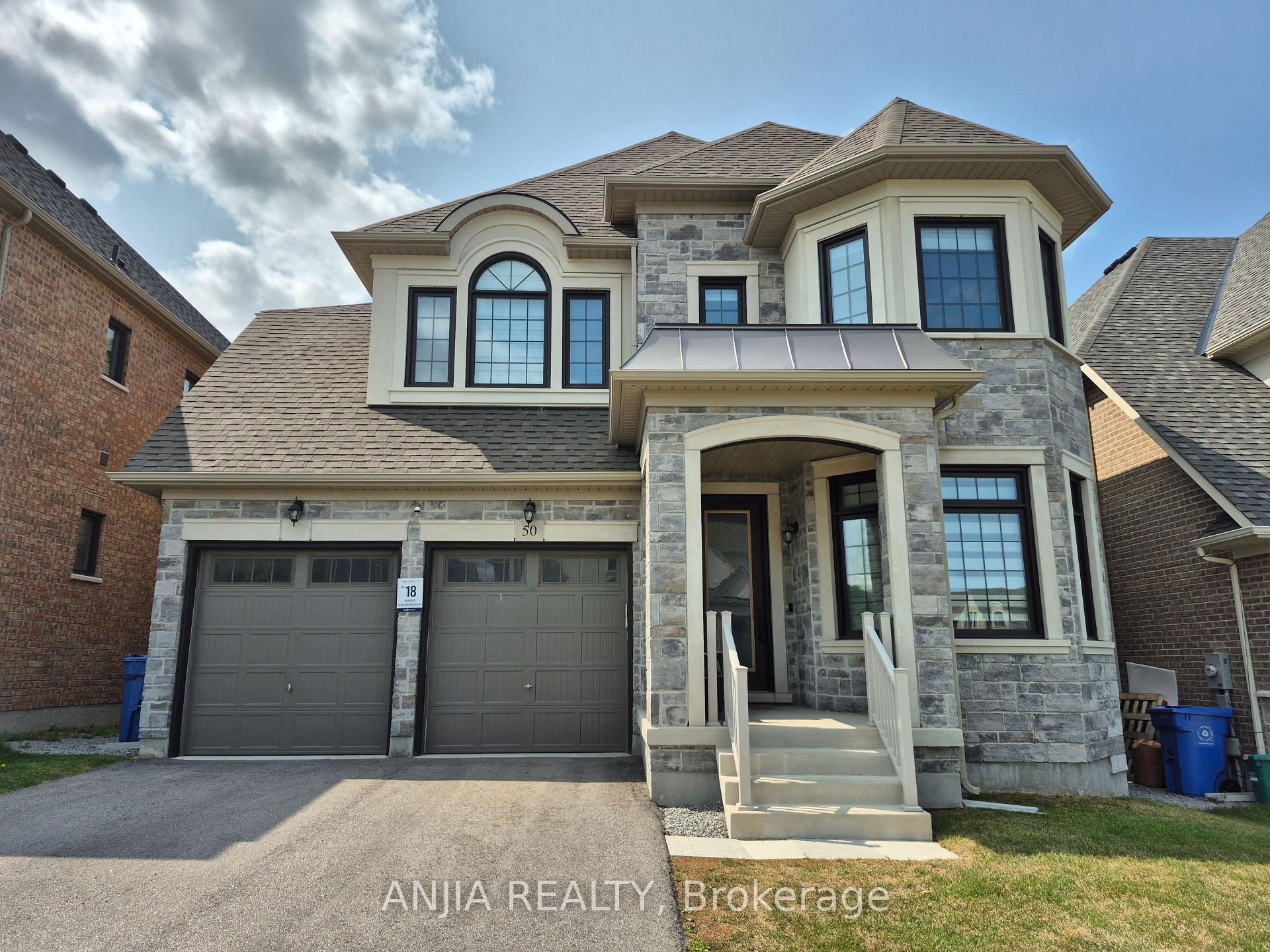 Photo of 50 Meadow Vista Crescent