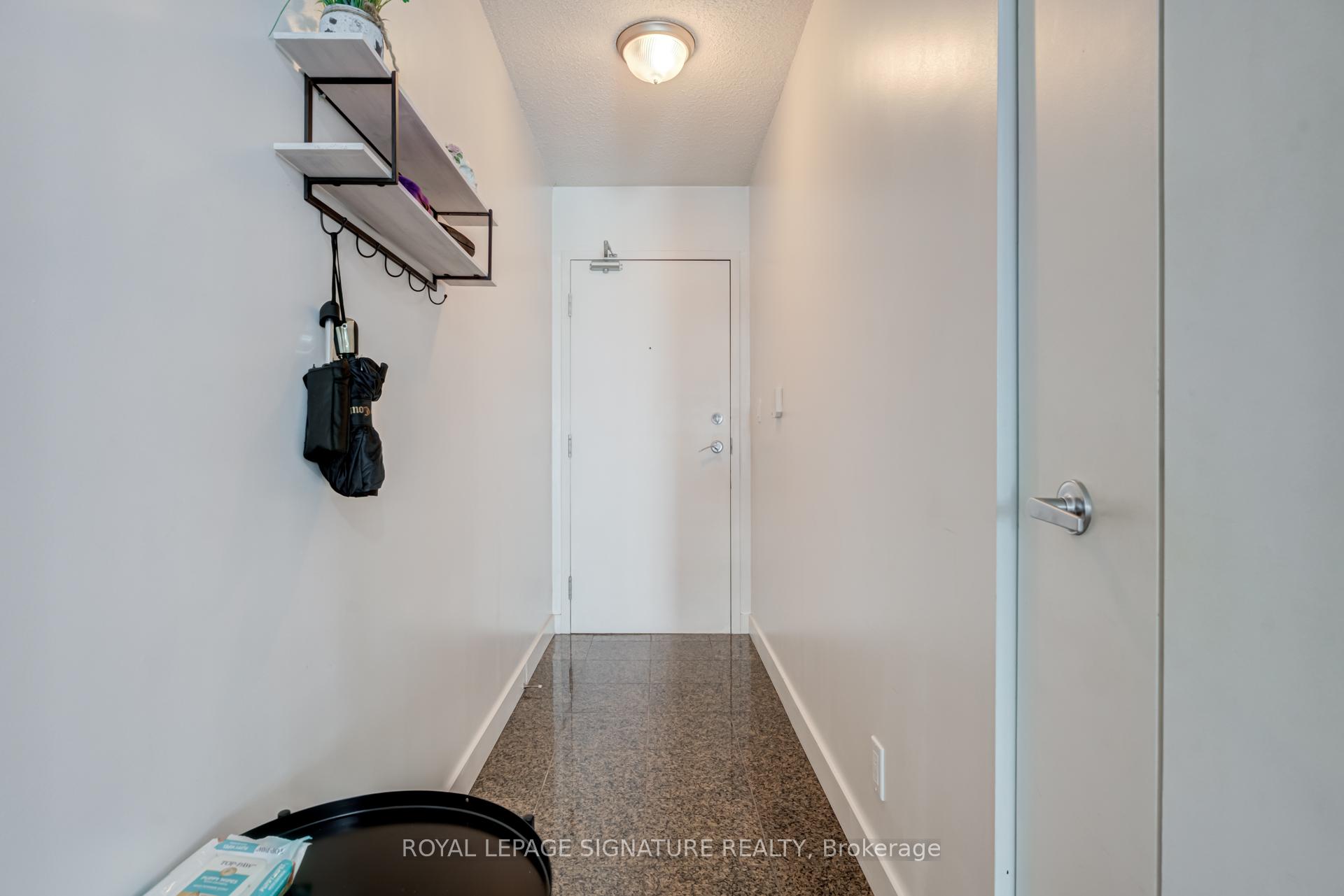 Photo 2 of Unit 2101, 381 Front Street W, Toronto, Waterfront Communities — HOMEH