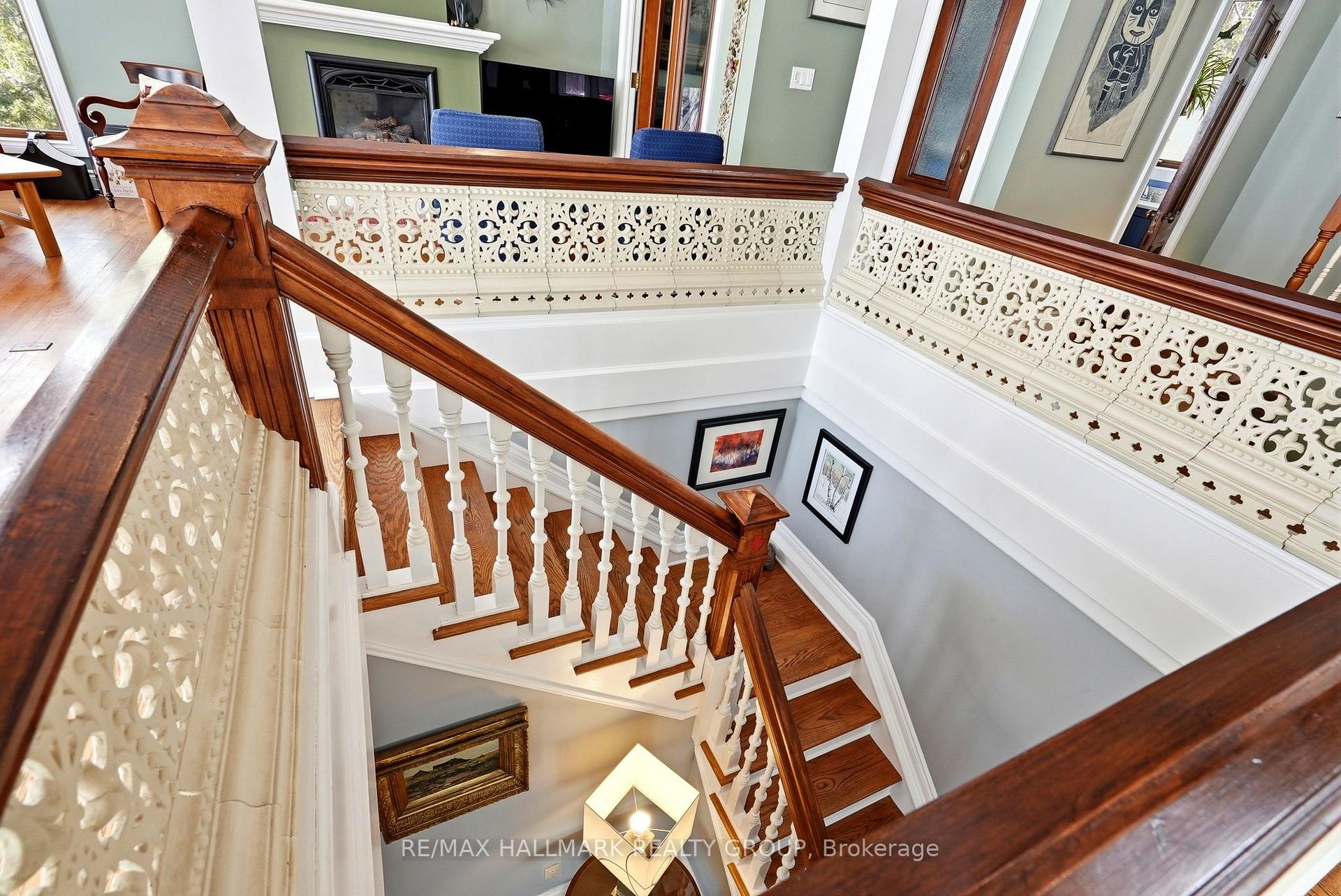 Photo 6 of 53 Scrivens Street, Ottawa, Britannia — HOMEH