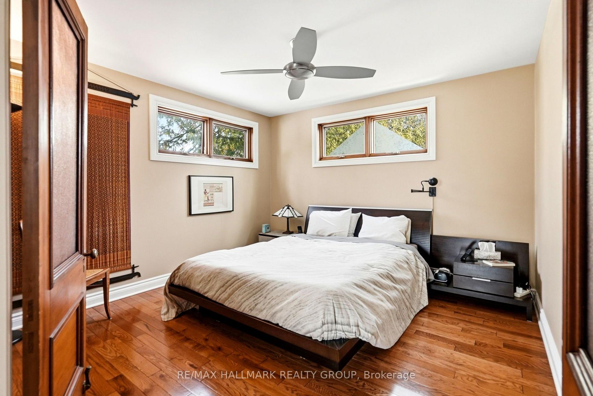 Photo 11 of 53 Scrivens Street, Ottawa, Britannia — HOMEH