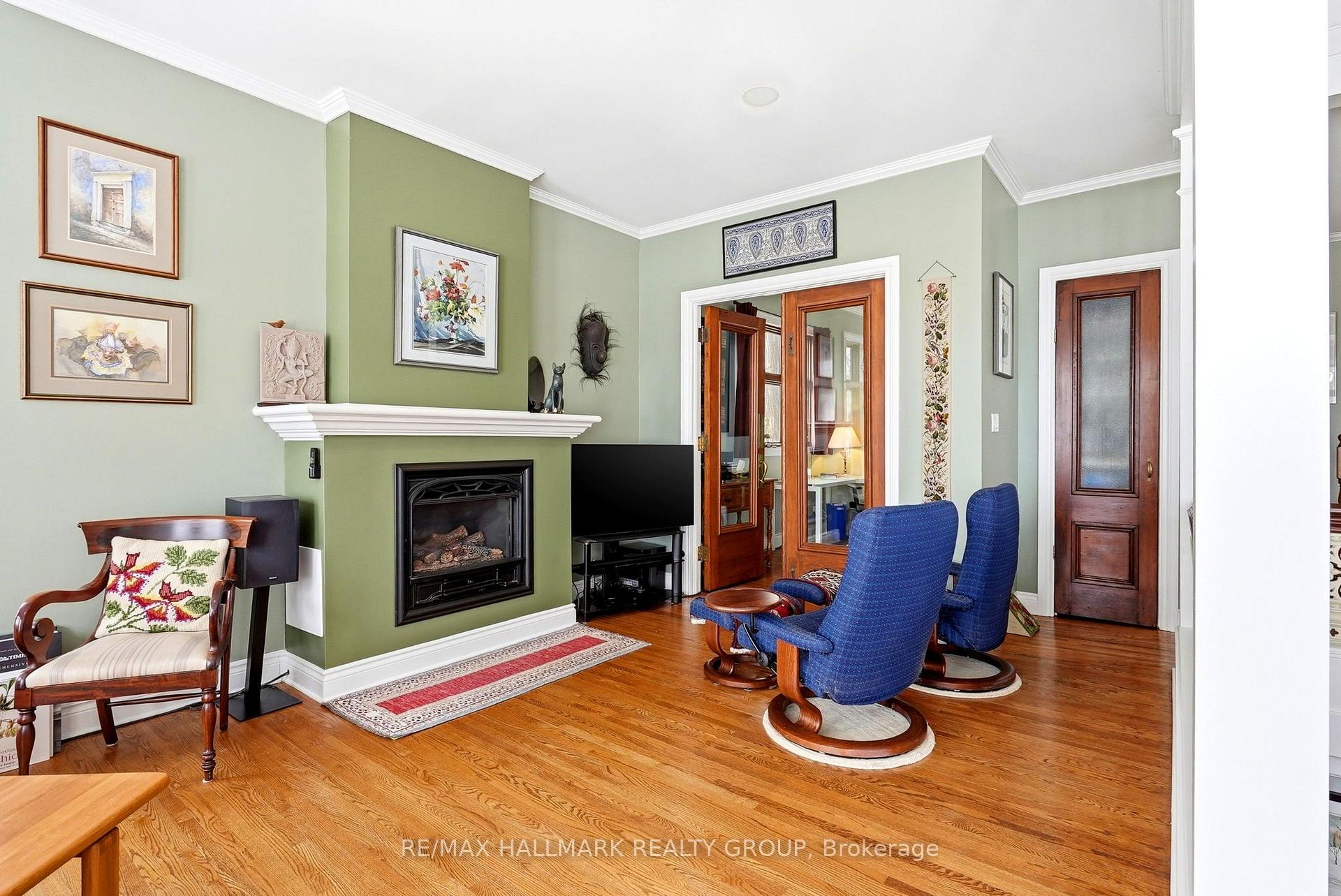 Photo 25 of 53 Scrivens Street, Ottawa, Britannia — HOMEH