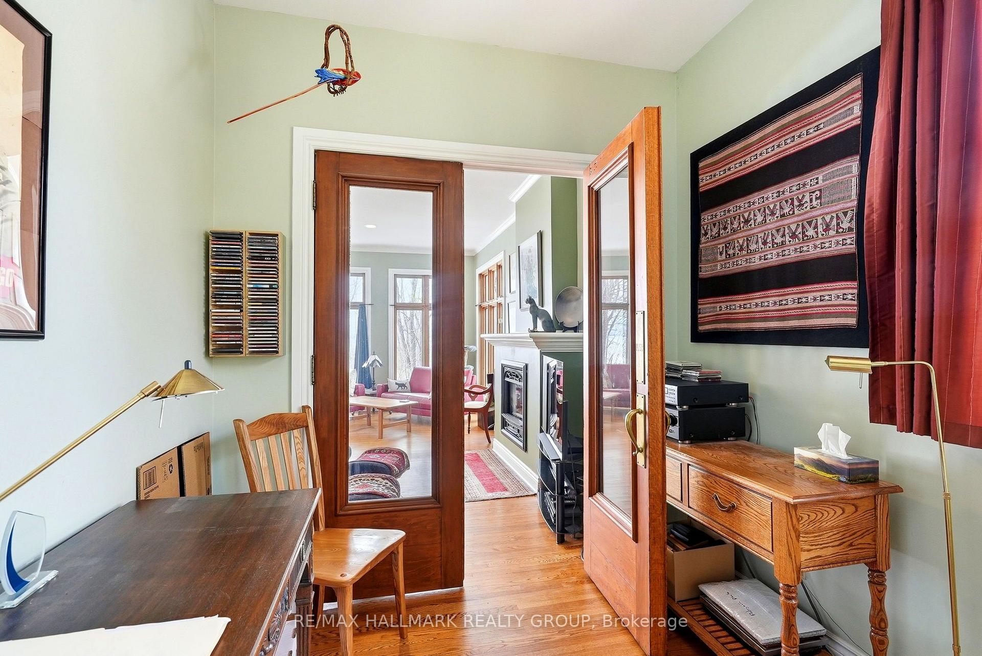 Photo 26 of 53 Scrivens Street, Ottawa, Britannia — HOMEH