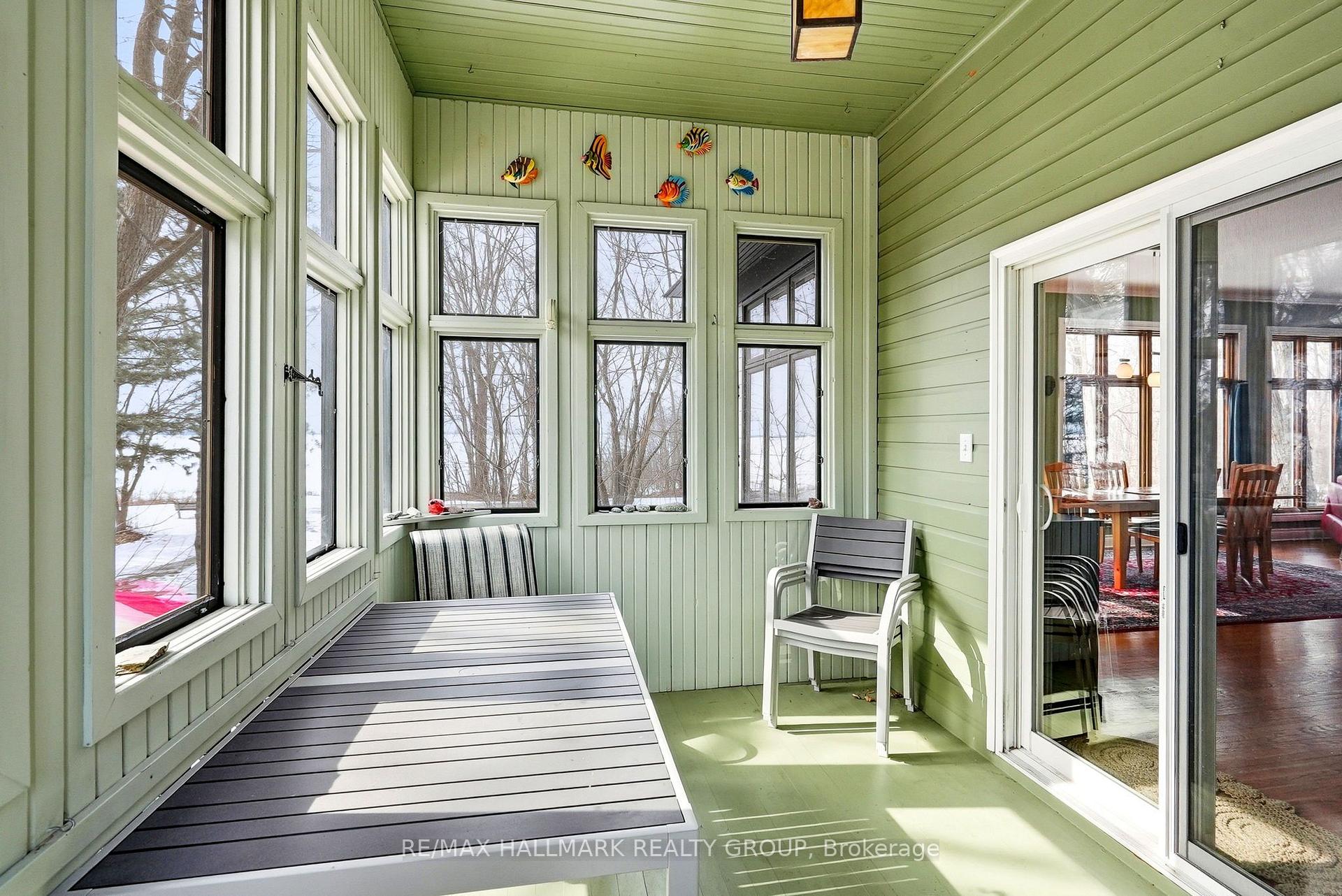 Photo 35 of 53 Scrivens Street, Ottawa, Britannia — HOMEH