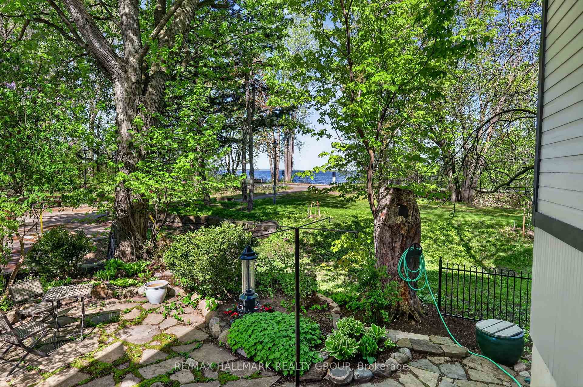Photo 50 of 53 Scrivens Street, Ottawa, Britannia — HOMEH