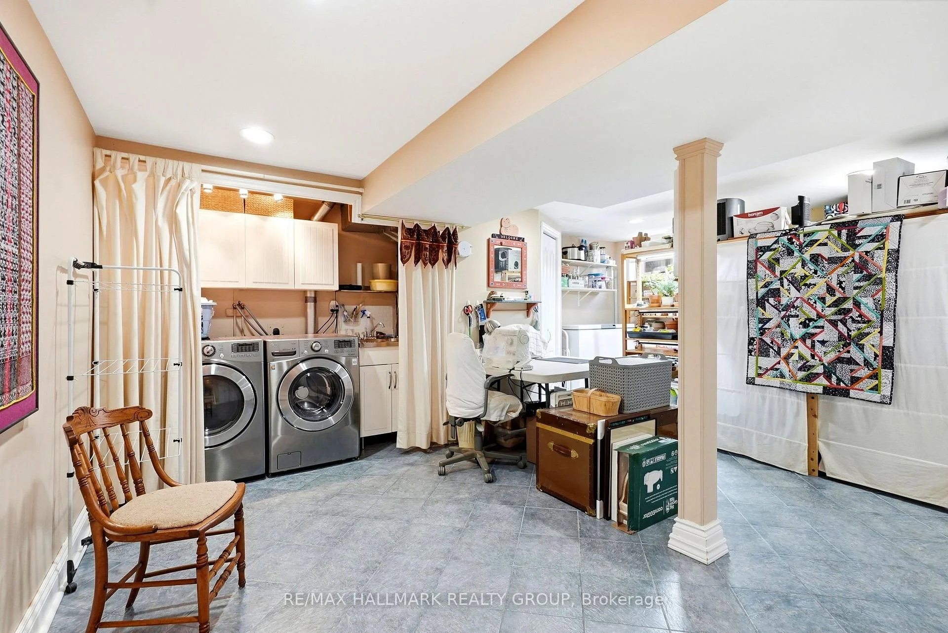 Photo 46 of 53 Scrivens Street, Ottawa, Britannia — HOMEH