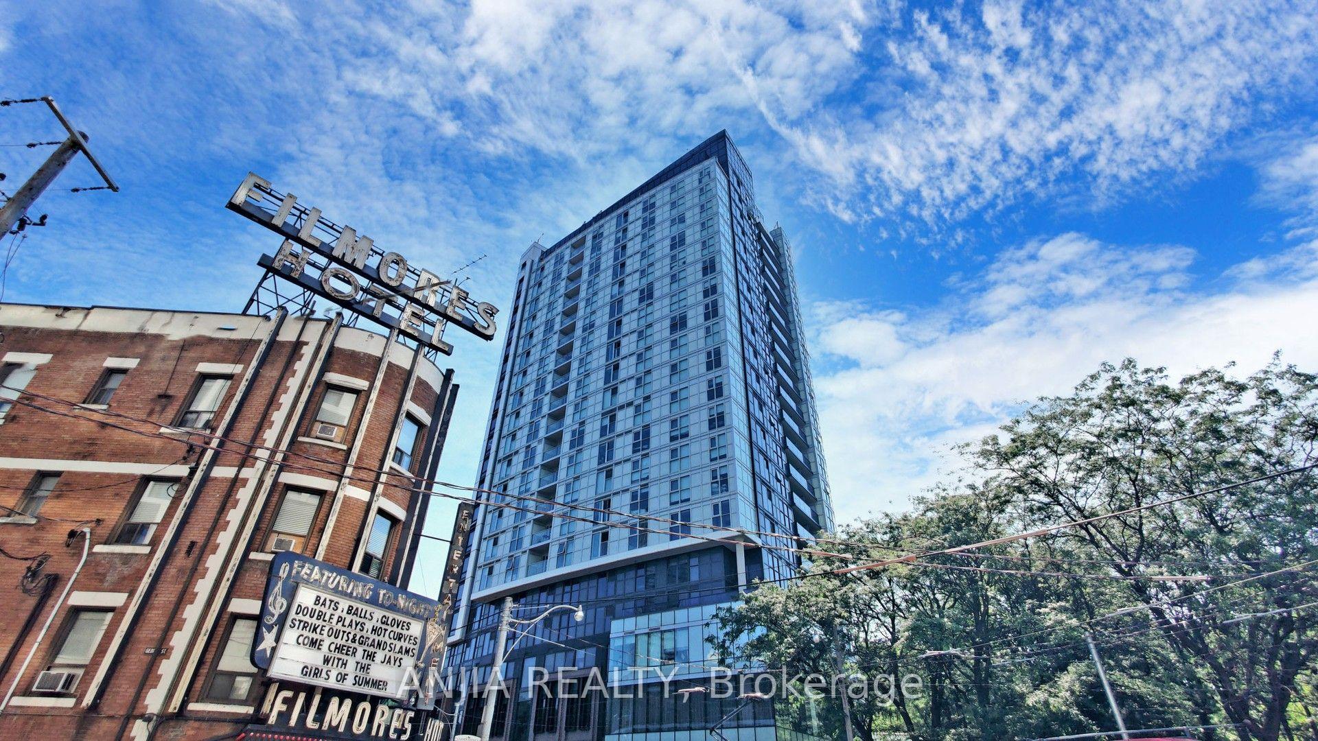Photo 3 of Unit 803, 219 Dundas Street E, Toronto, Moss Park — HOMEH
