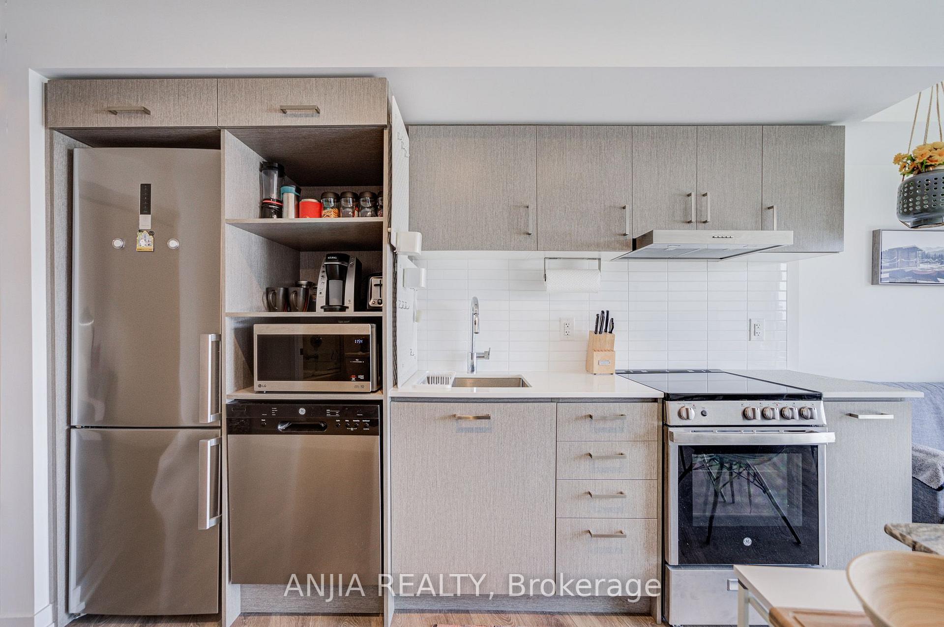 Photo 15 of Unit 803, 219 Dundas Street E, Toronto, Moss Park — HOMEH