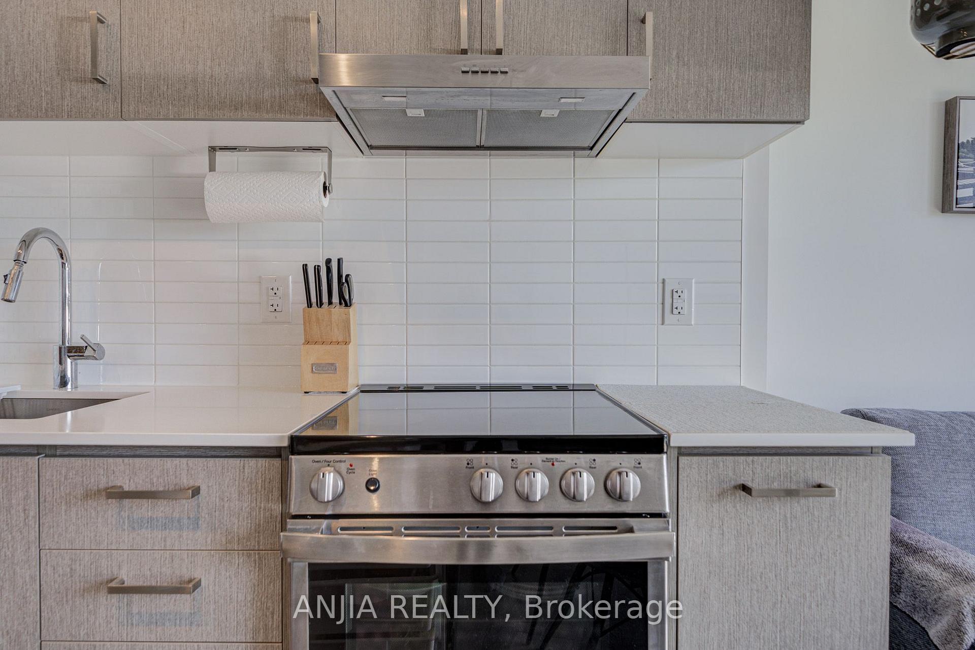 Photo 19 of Unit 803, 219 Dundas Street E, Toronto, Moss Park — HOMEH