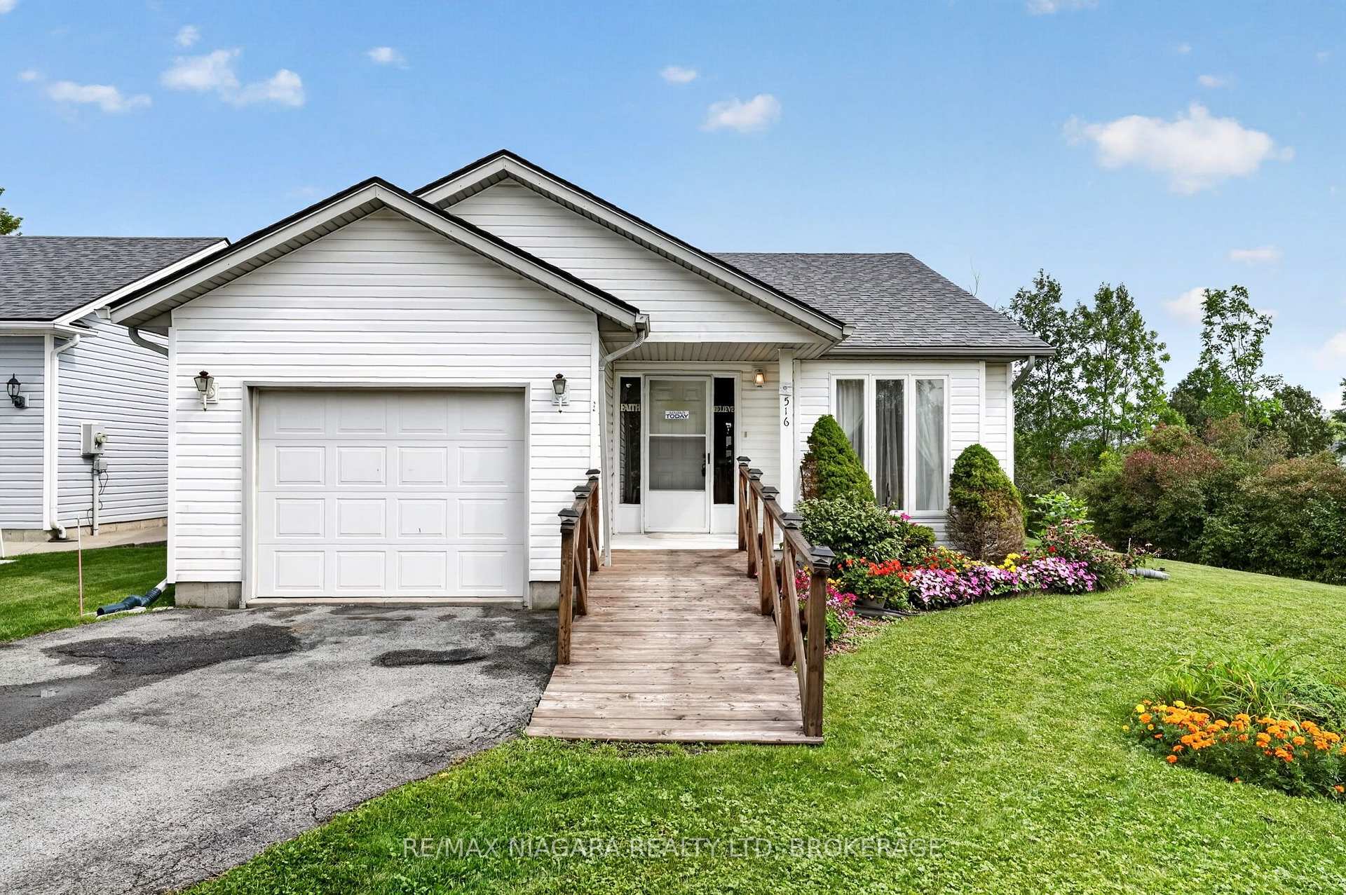 Photo of Unit 516, 3033 Townline Road