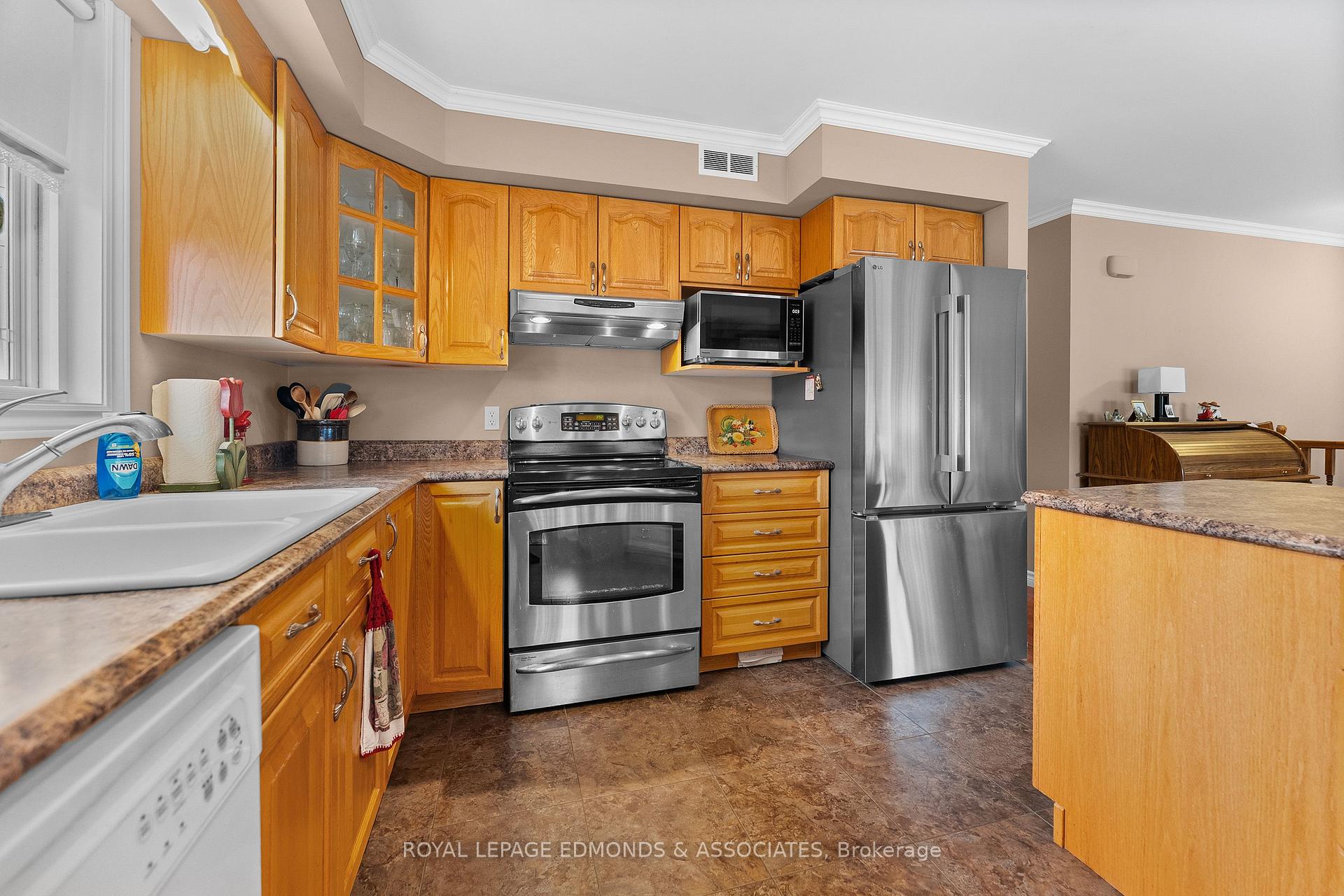 Photo 16 of 626 Moss Drive, Pembroke, Pembroke — HOMEH